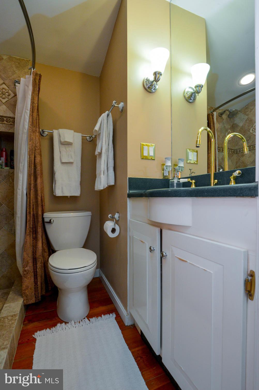 HISTORIC DISTRICT - Residential