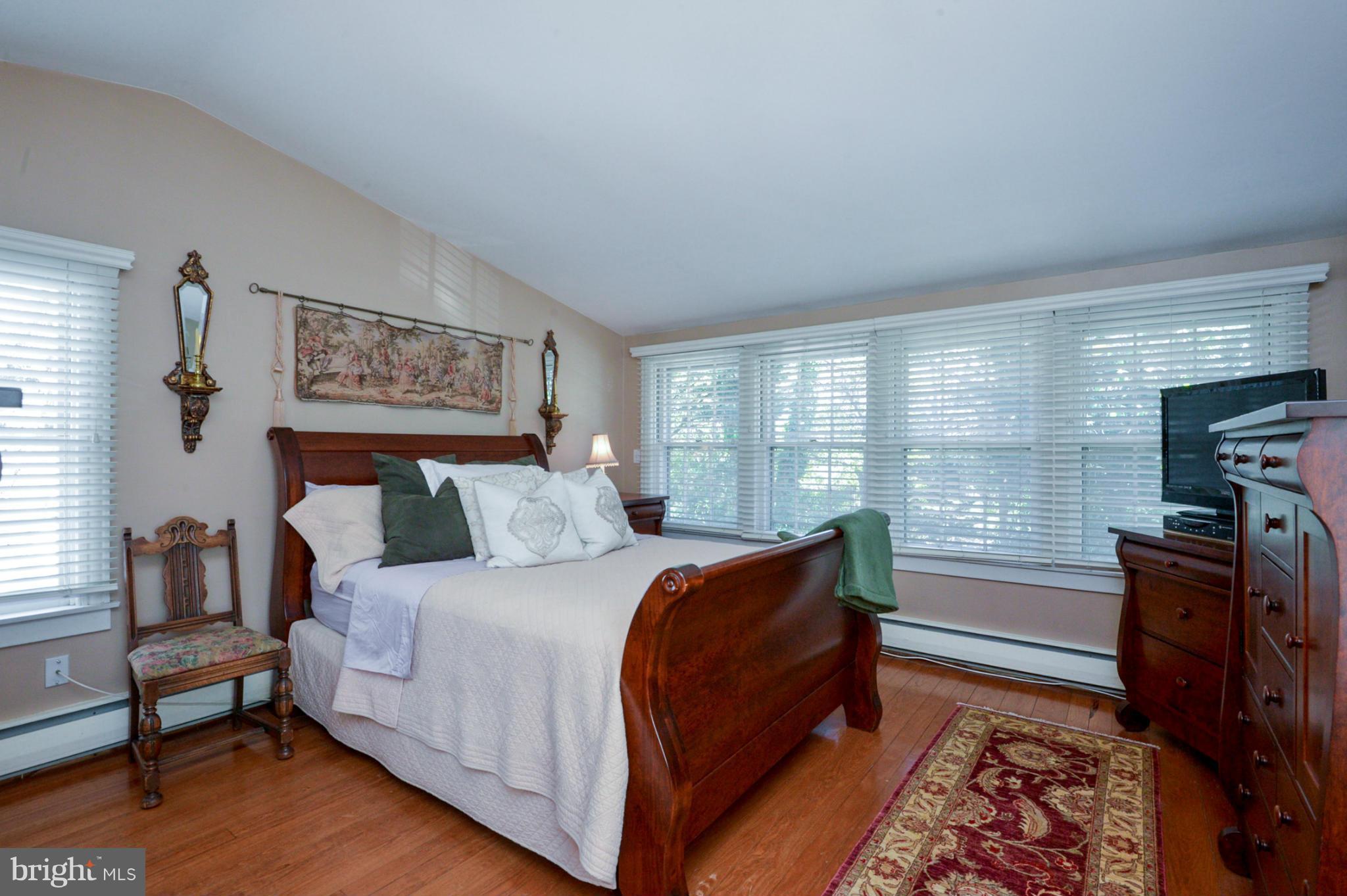 HISTORIC DISTRICT - Residential