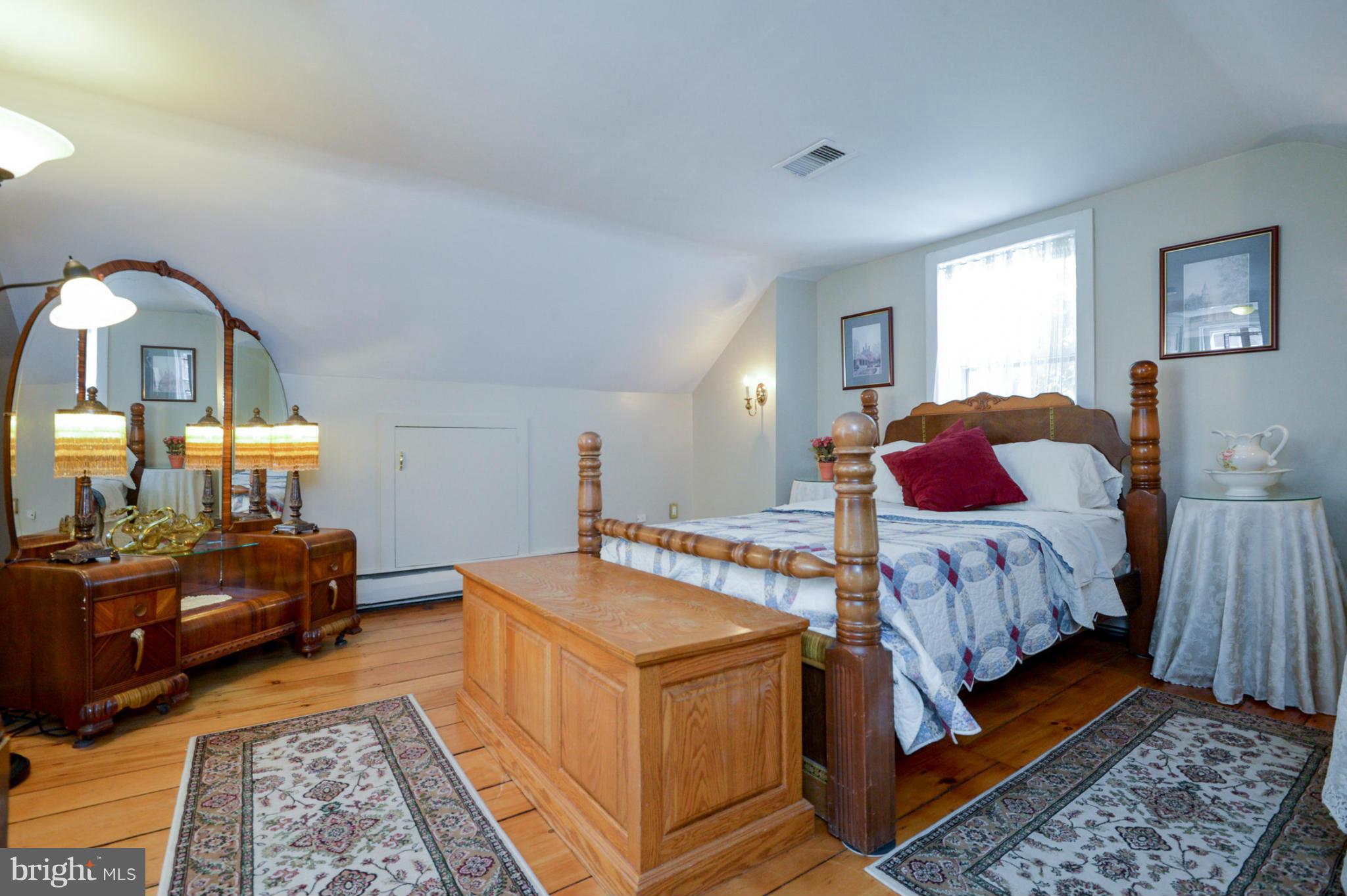 HISTORIC DISTRICT - Residential