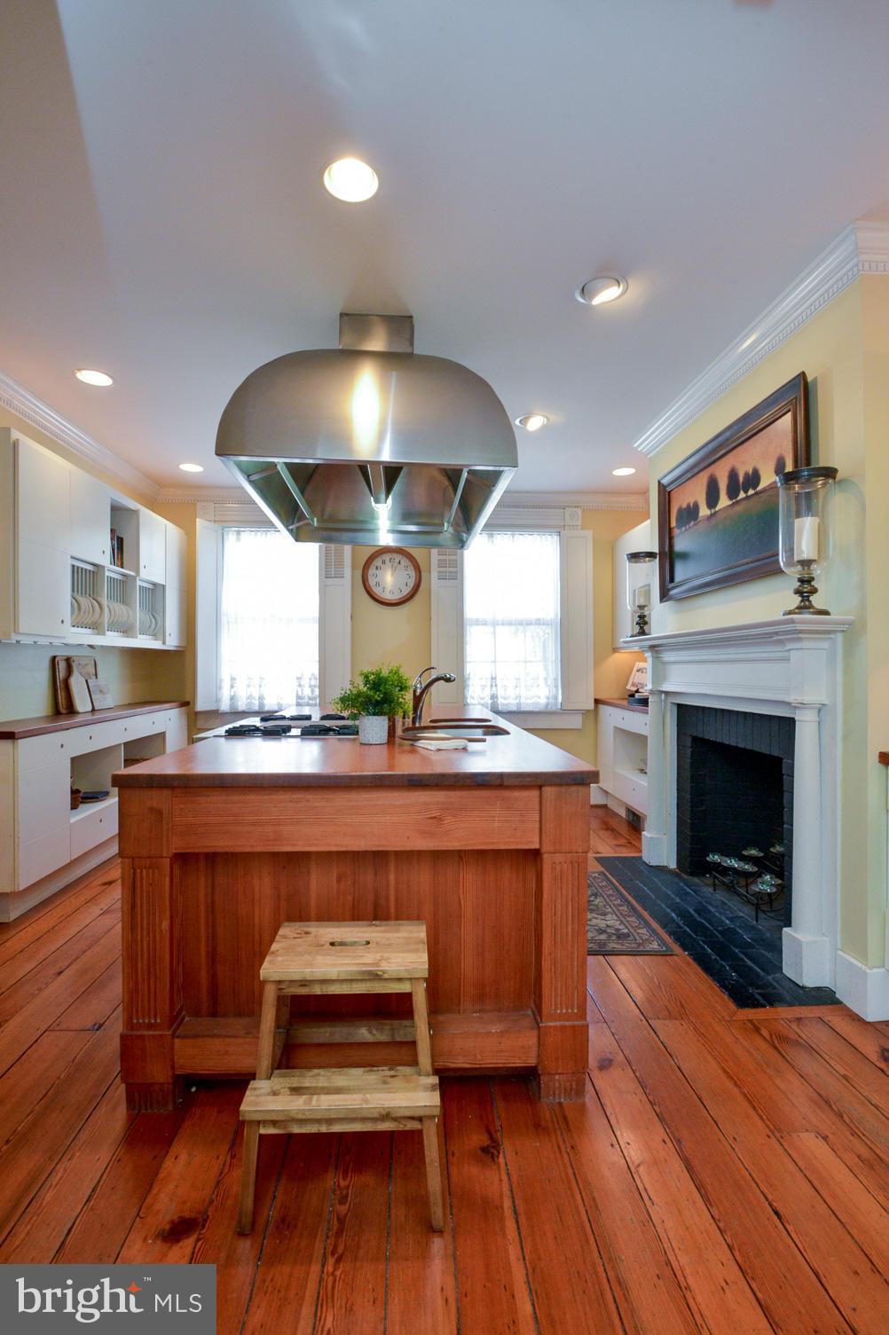 HISTORIC DISTRICT - Residential