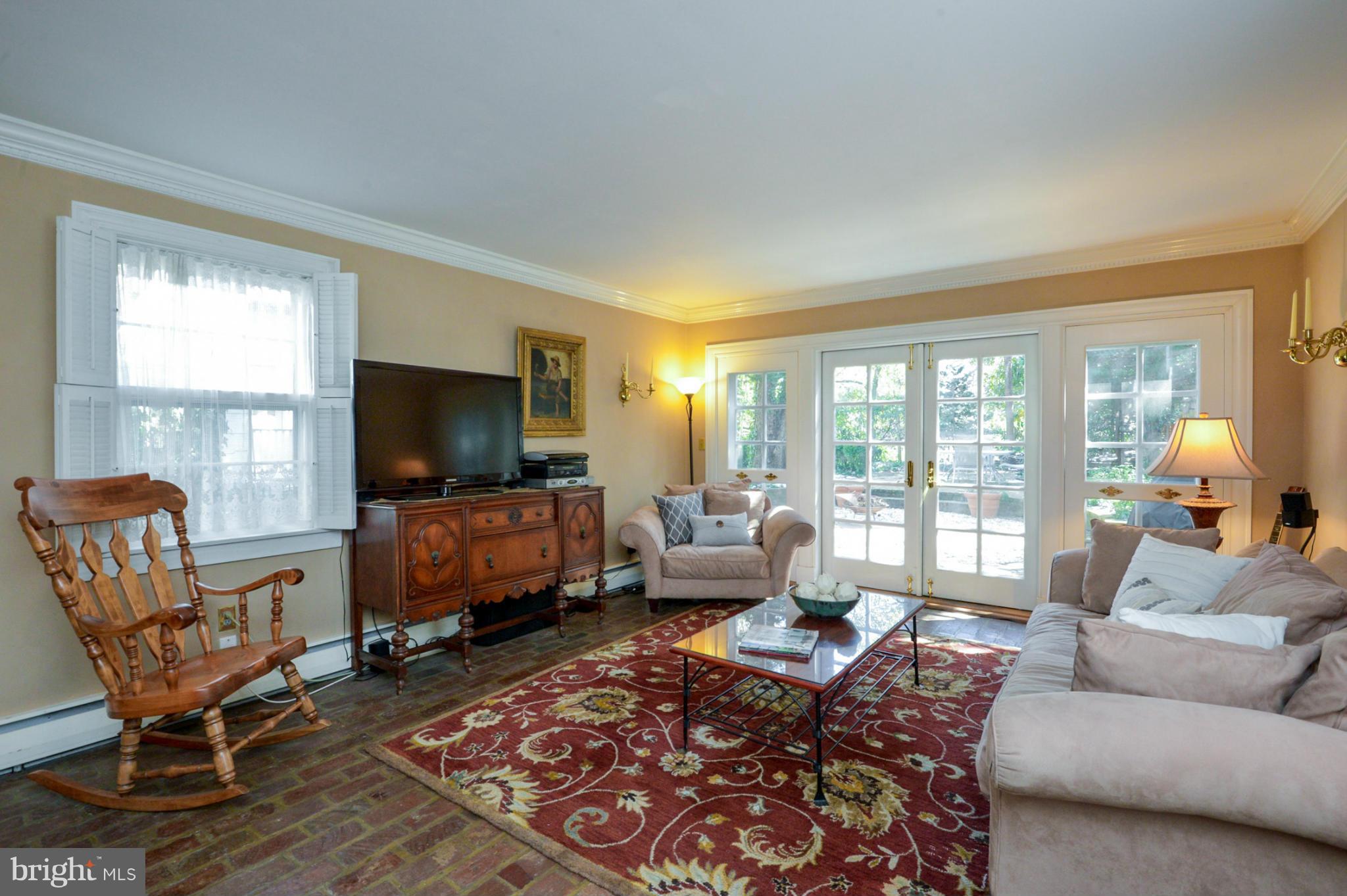 HISTORIC DISTRICT - Residential