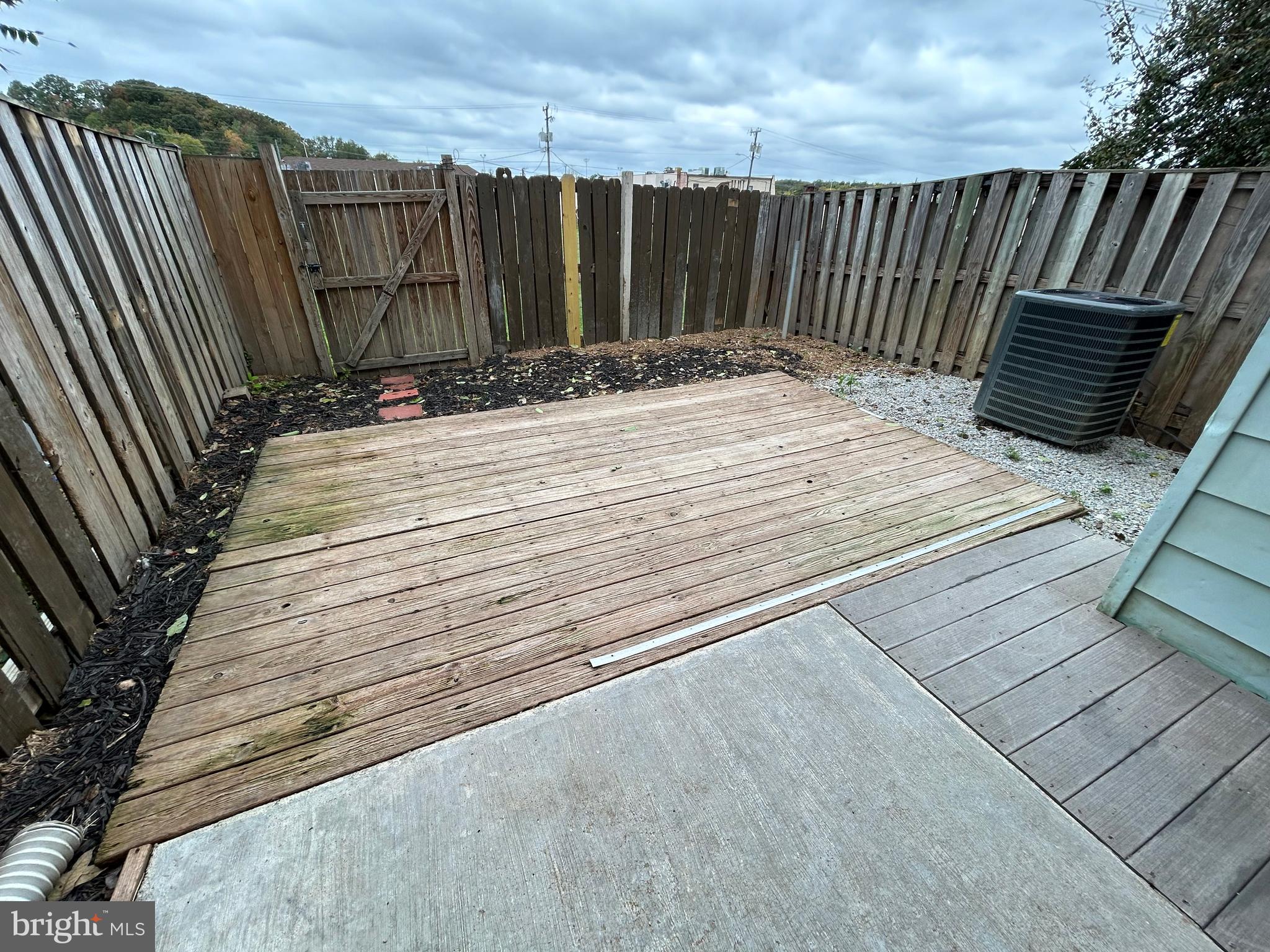 WILLIAMSTOWN - Residential Lease