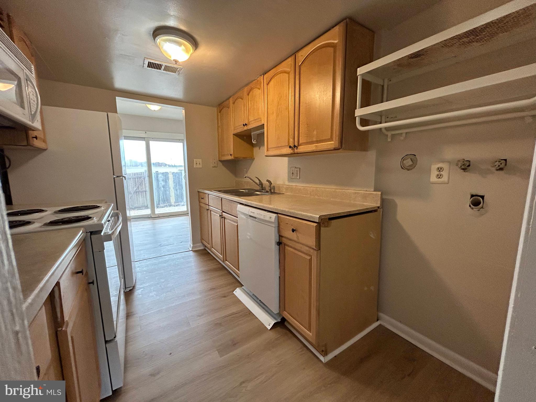 WILLIAMSTOWN - Residential Lease