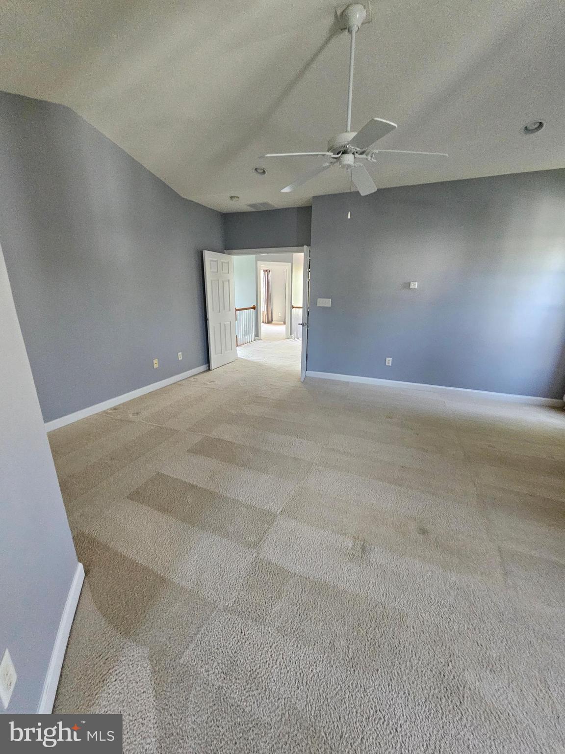 MERIDIAN CROSSING - Residential