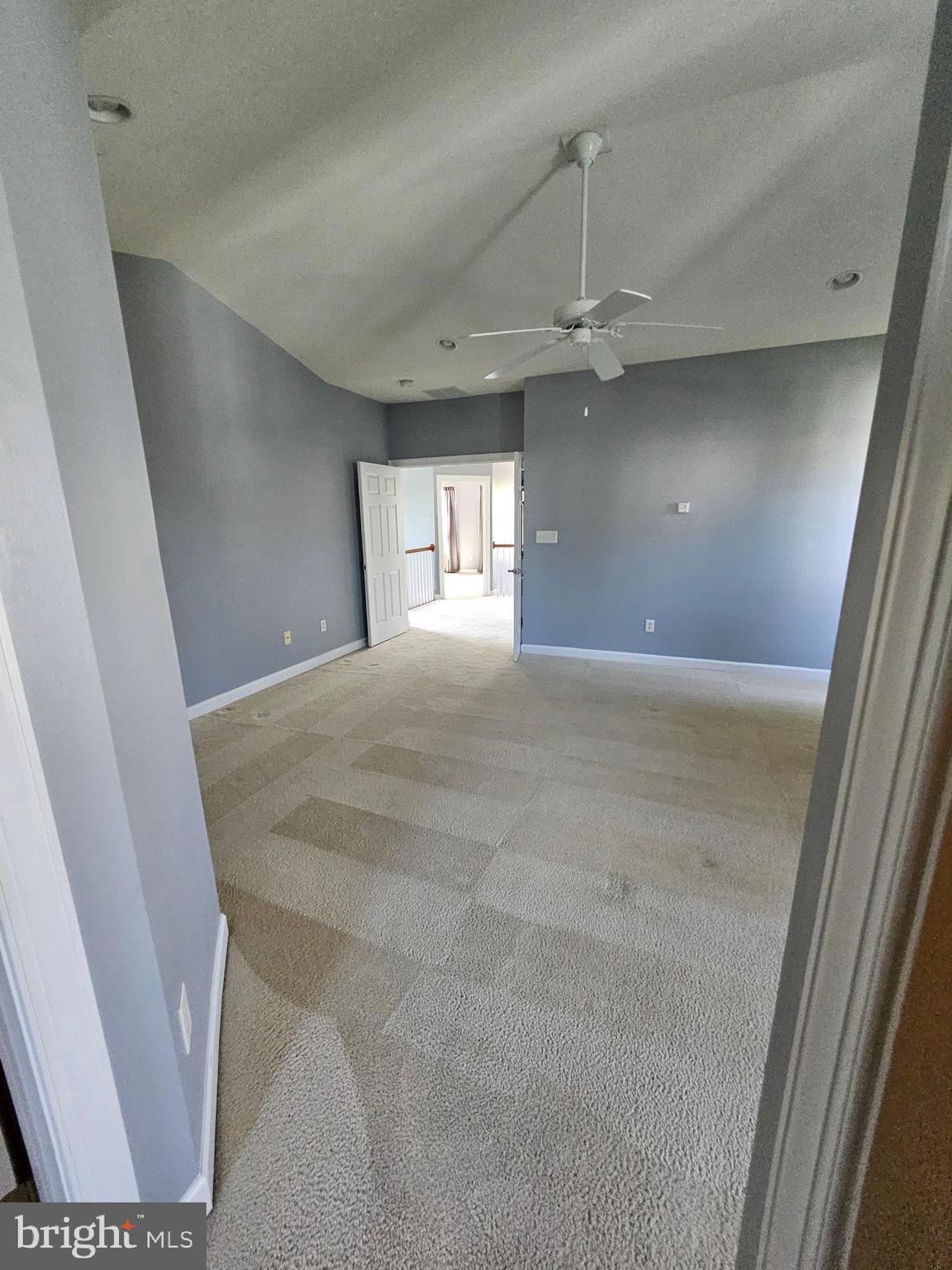 MERIDIAN CROSSING - Residential