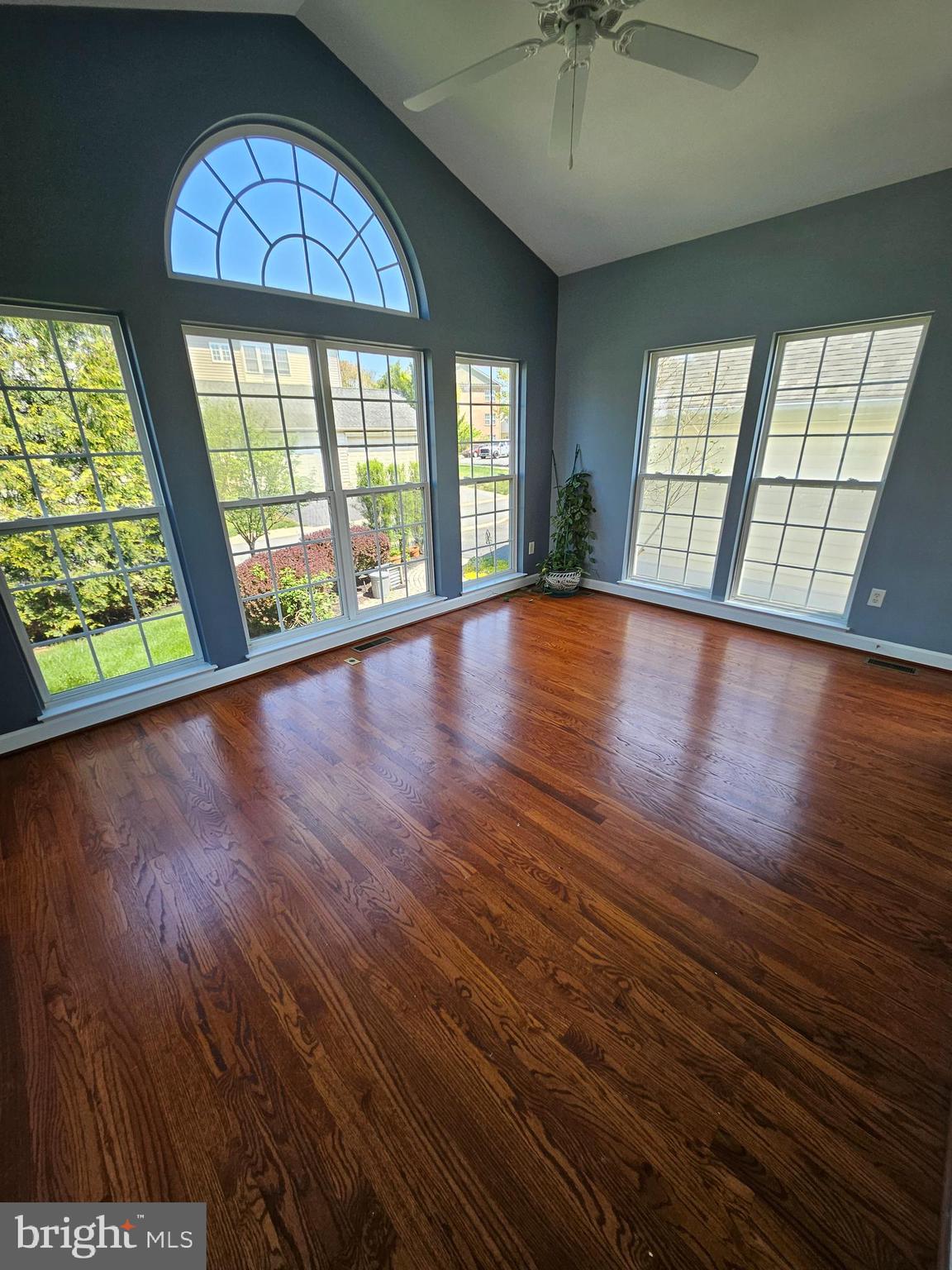 MERIDIAN CROSSING - Residential