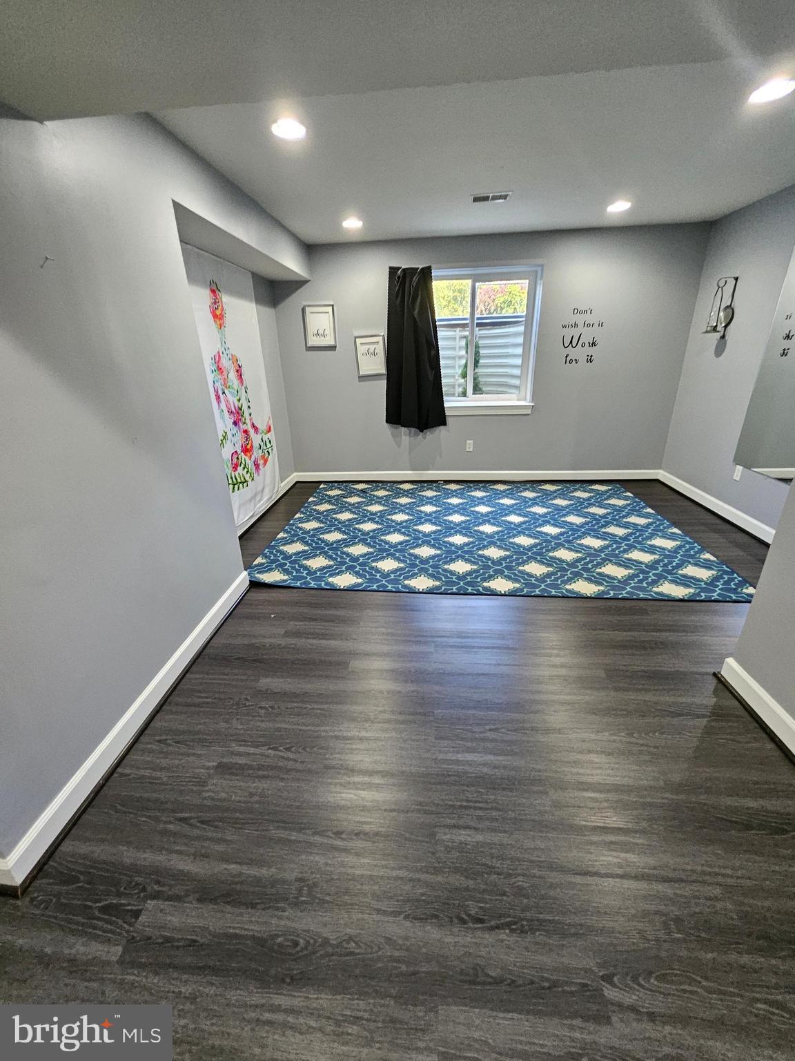 MERIDIAN CROSSING - Residential