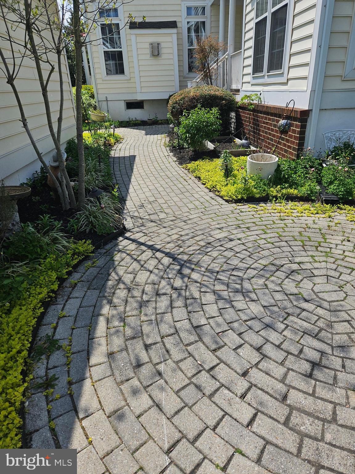 MERIDIAN CROSSING - Residential