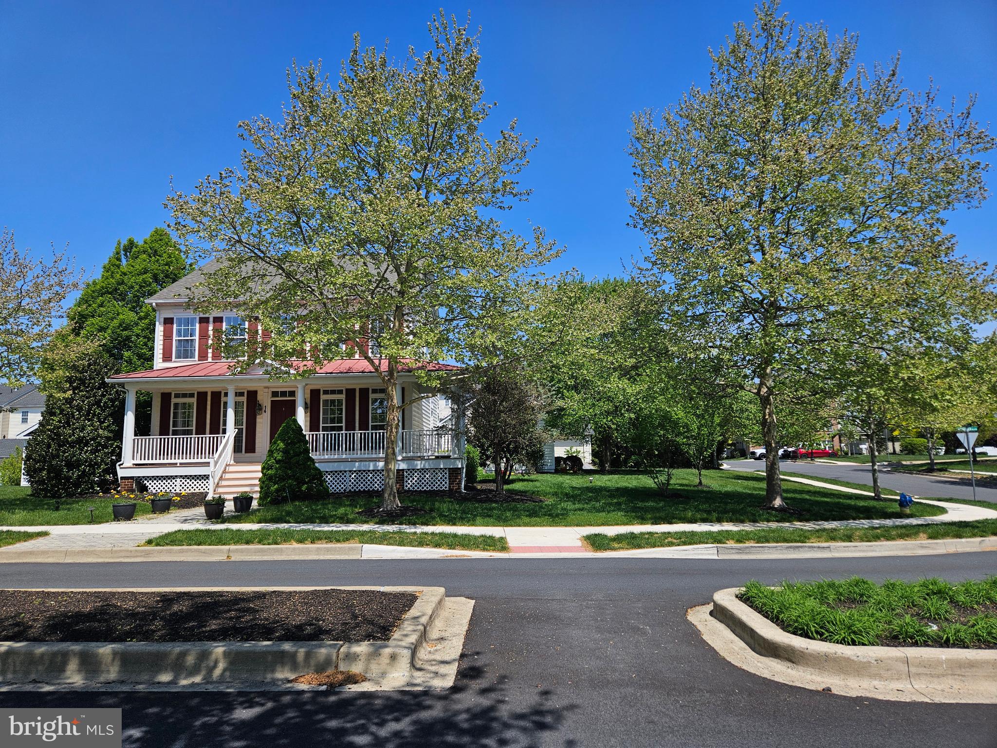 MERIDIAN CROSSING - Residential