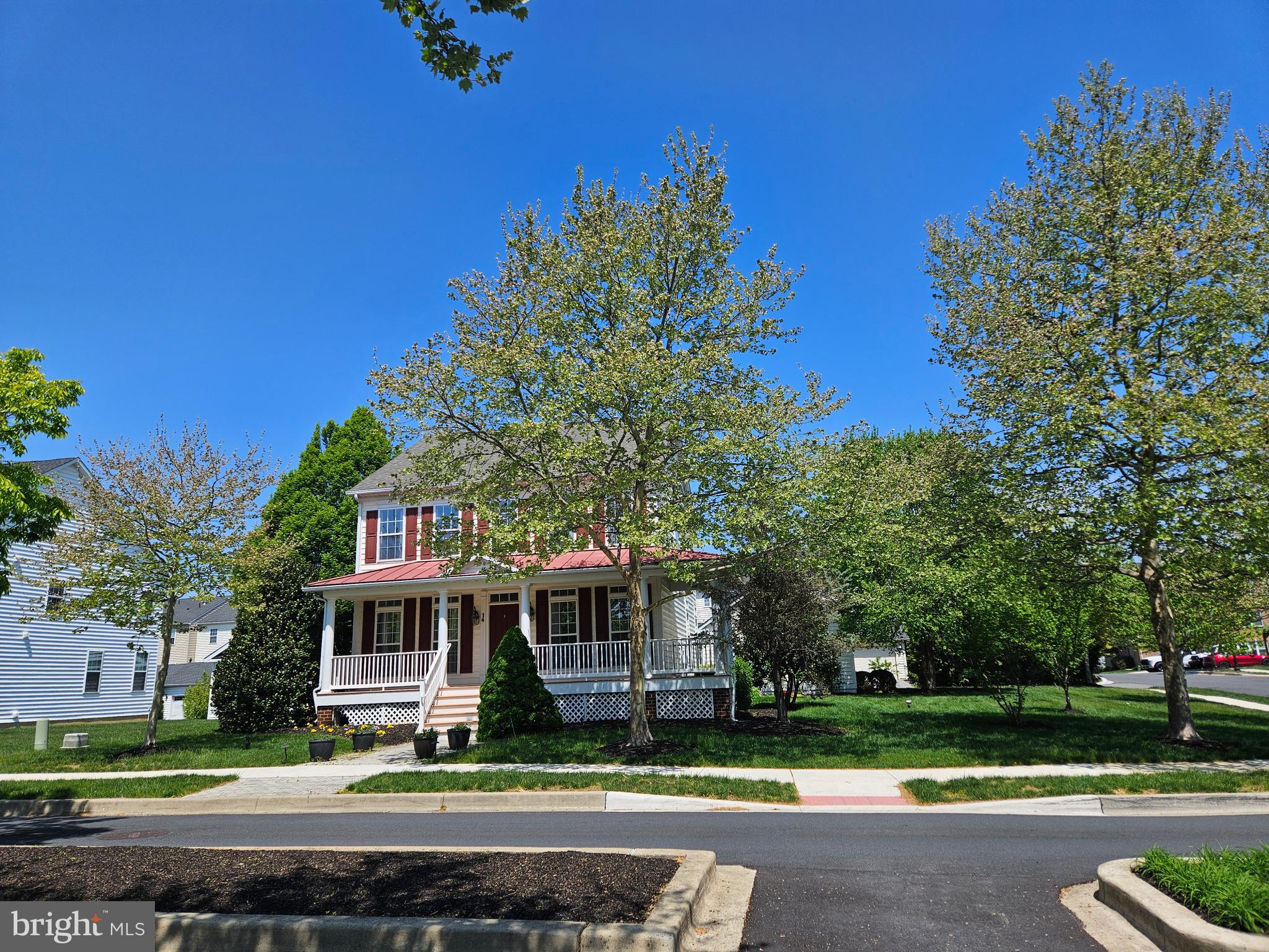 MERIDIAN CROSSING - Residential