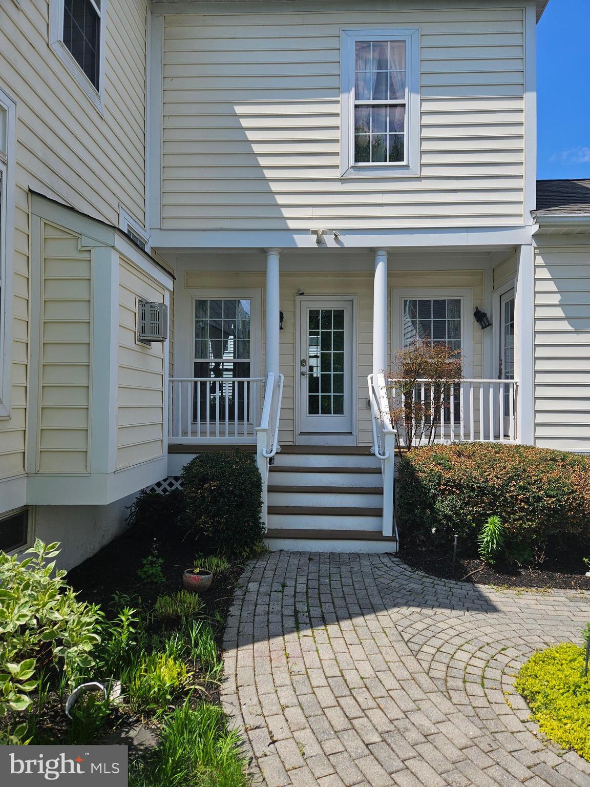 MERIDIAN CROSSING - Residential