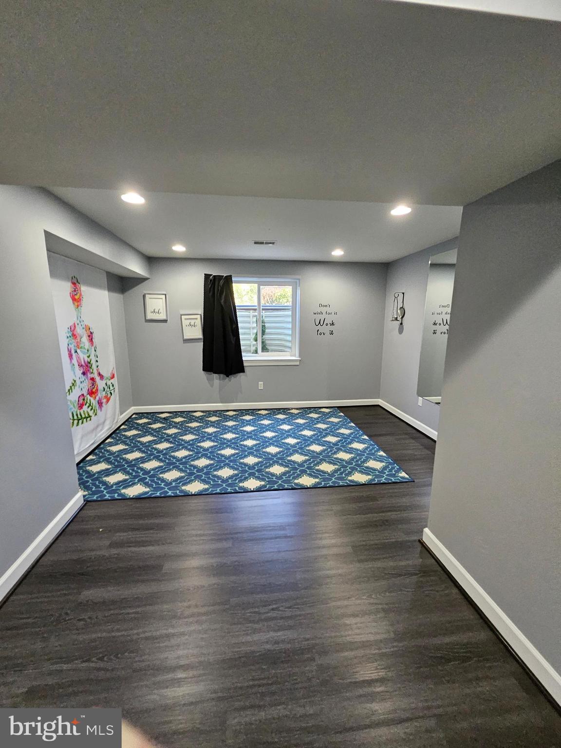 MERIDIAN CROSSING - Residential