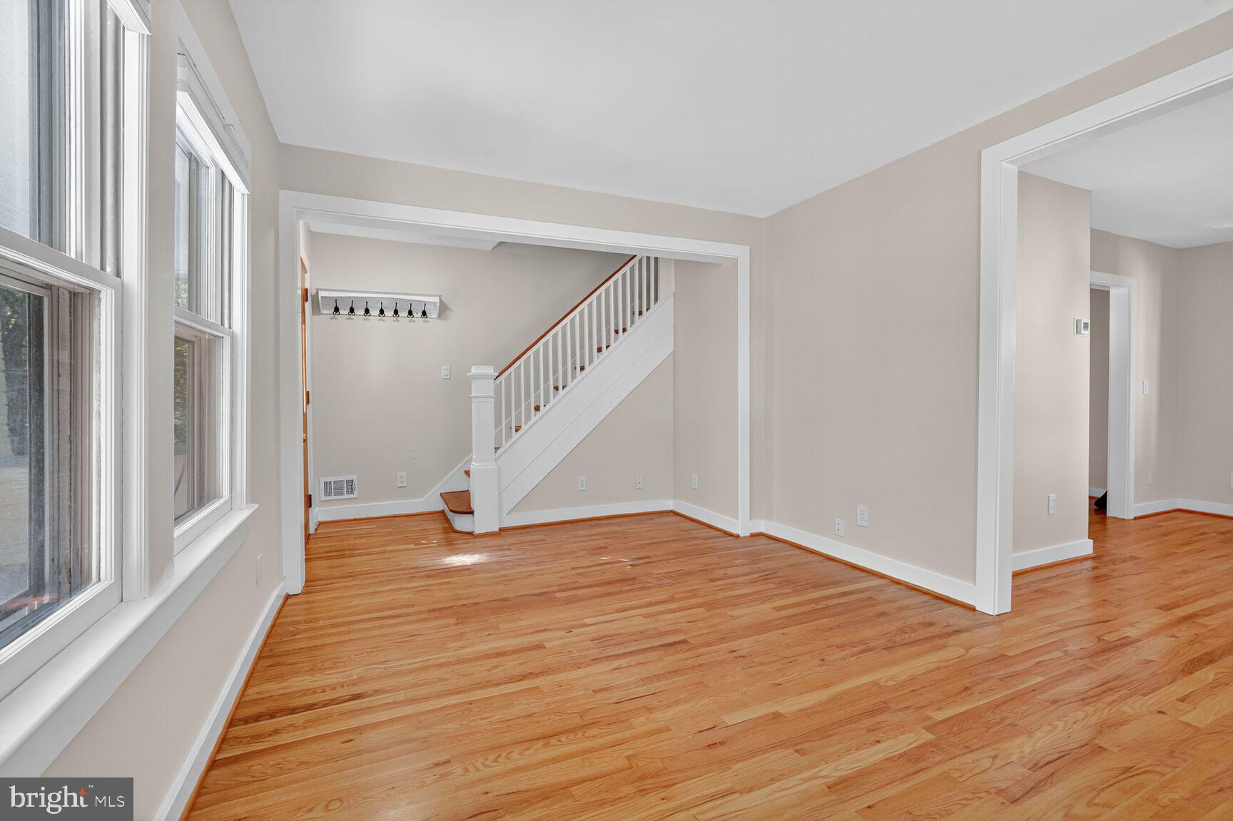 MAYWOOD - Residential Lease