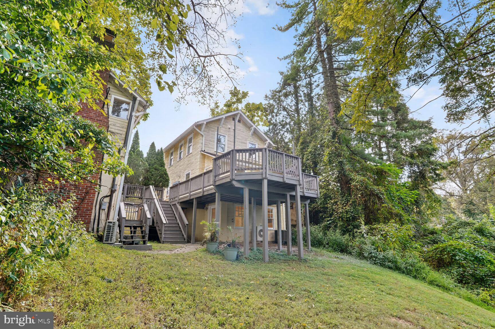 MAYWOOD - Residential Lease