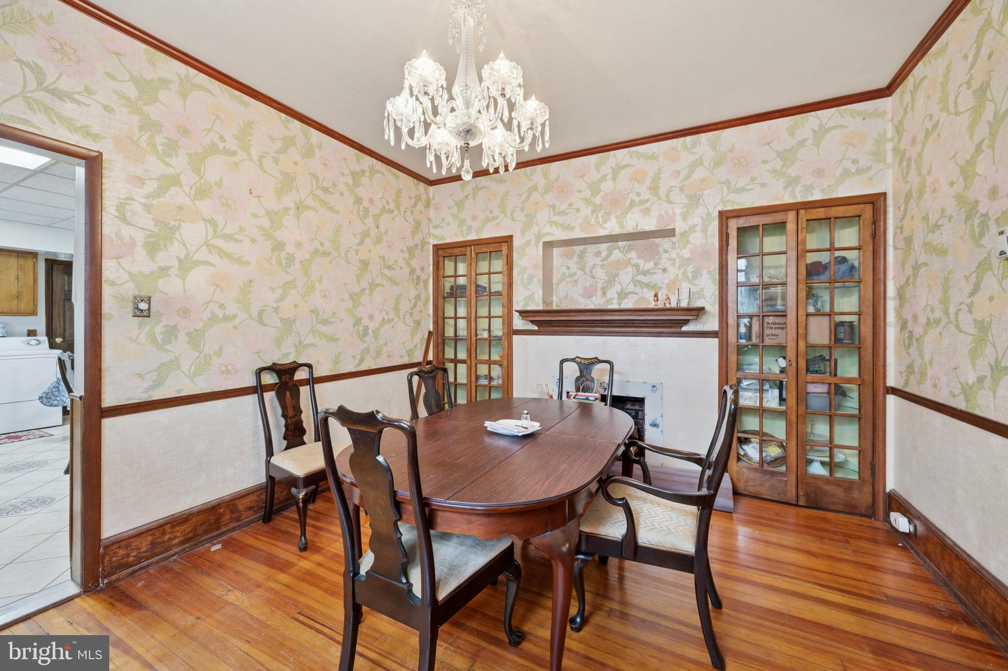 GIRARD ESTATES - Residential