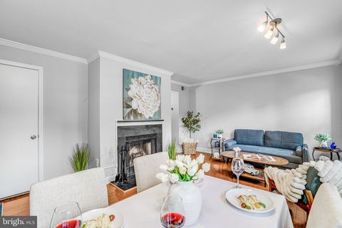 2106 N SCOTT STREET 40 ARLINGTON VA 22209