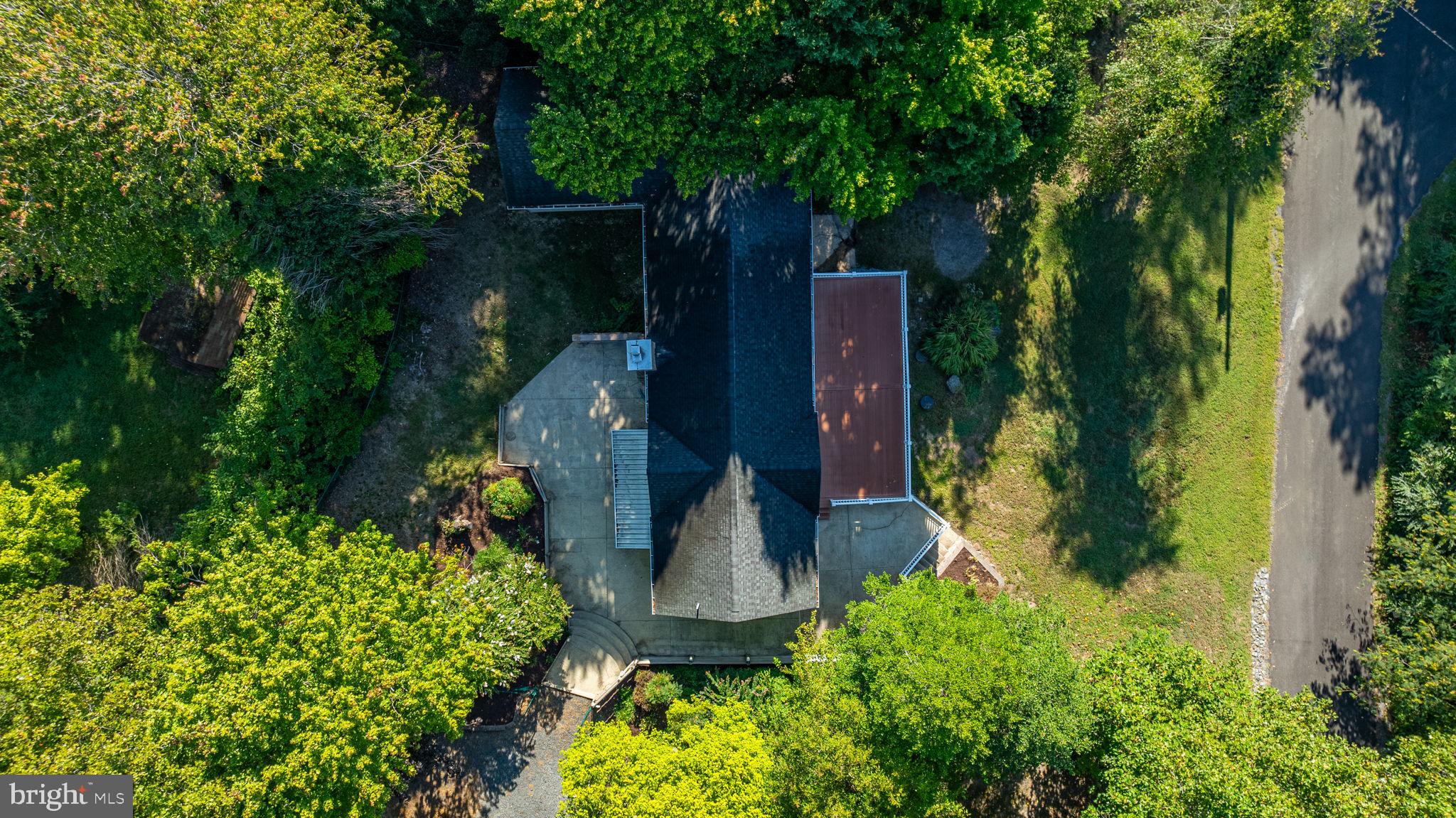 DRUM POINT - Residential