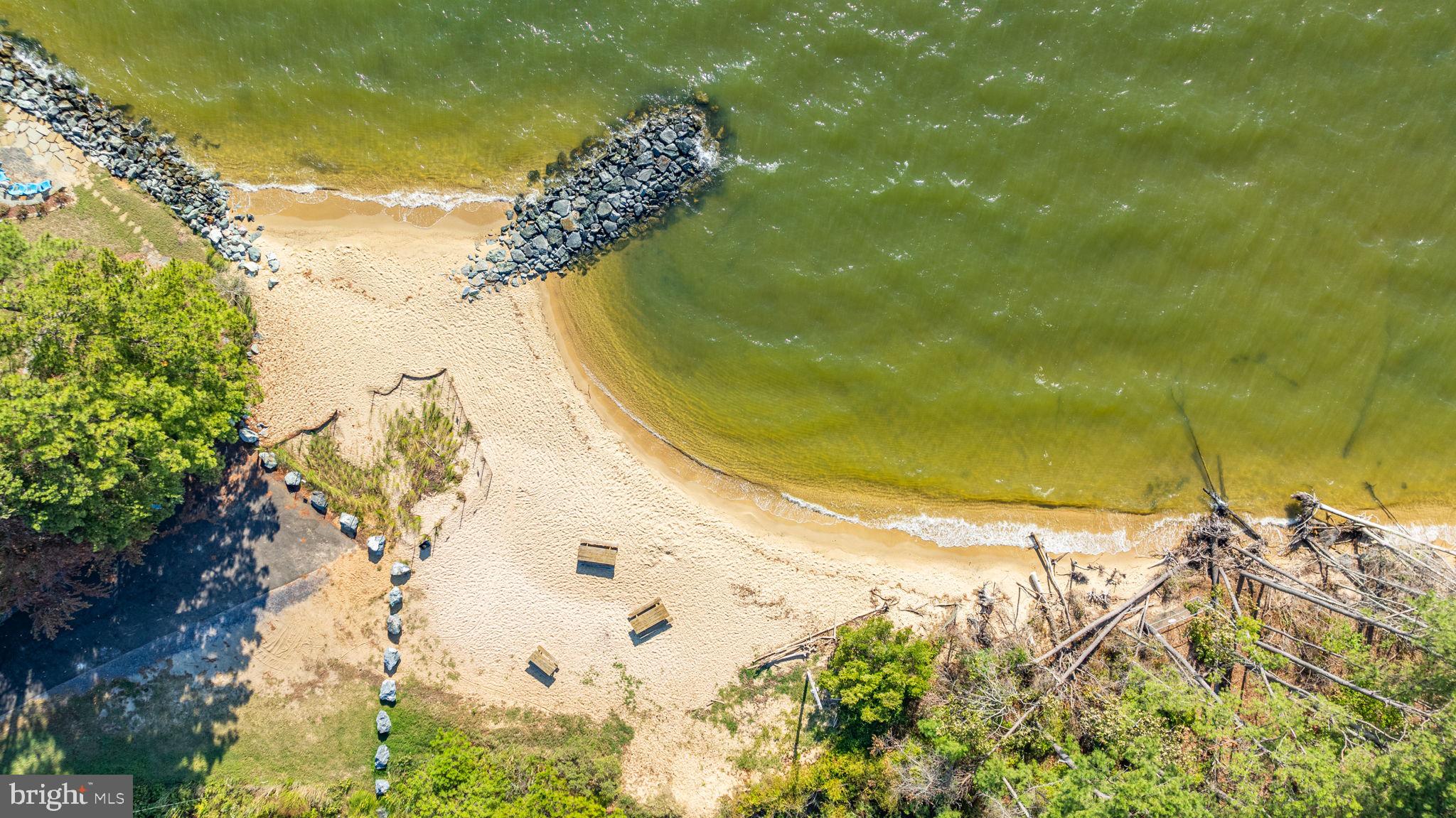 DRUM POINT - Residential