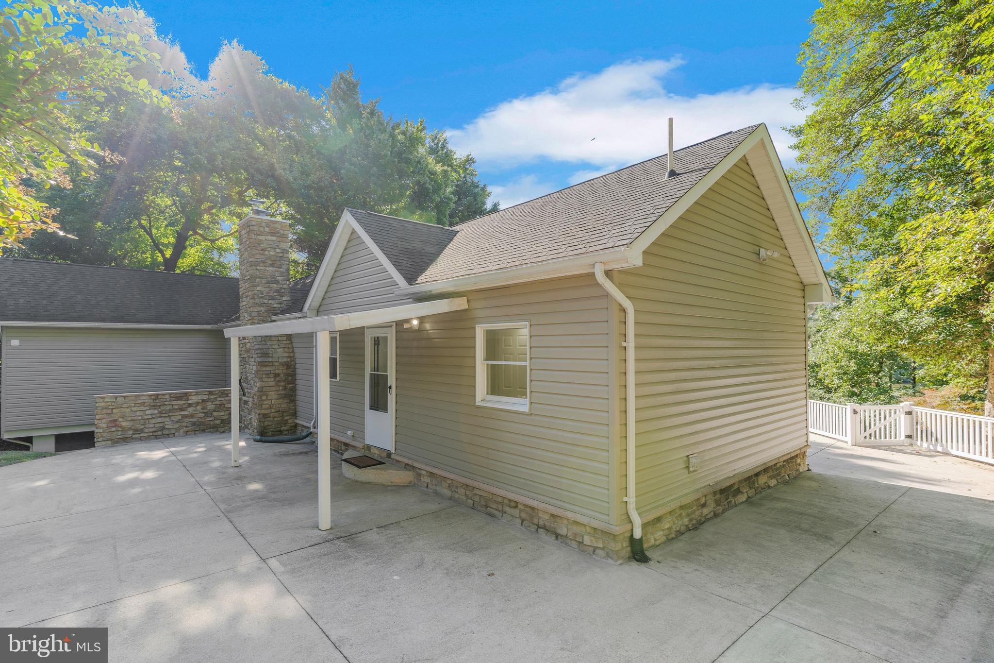 DRUM POINT - Residential