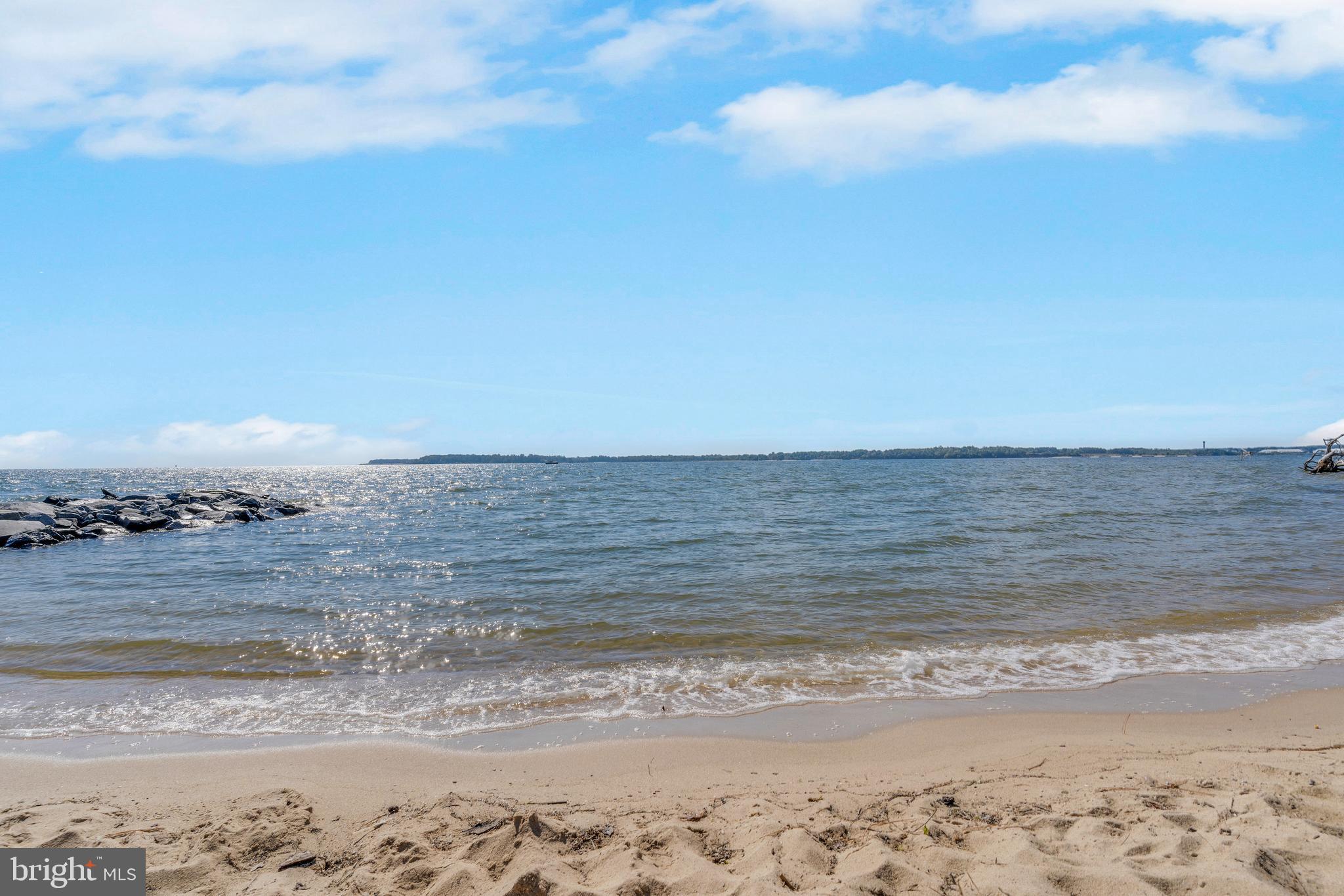 DRUM POINT - Residential