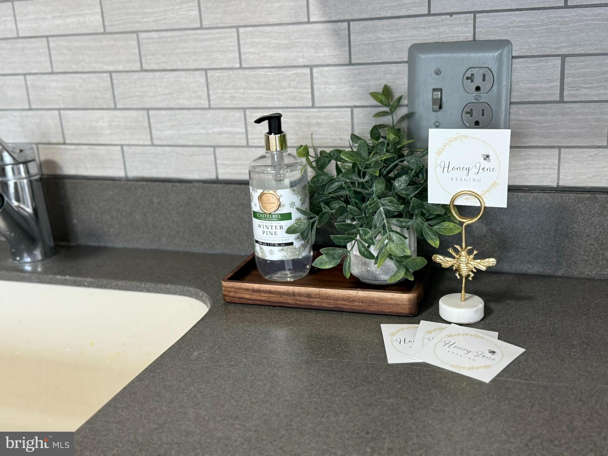 DRUM POINT - Residential