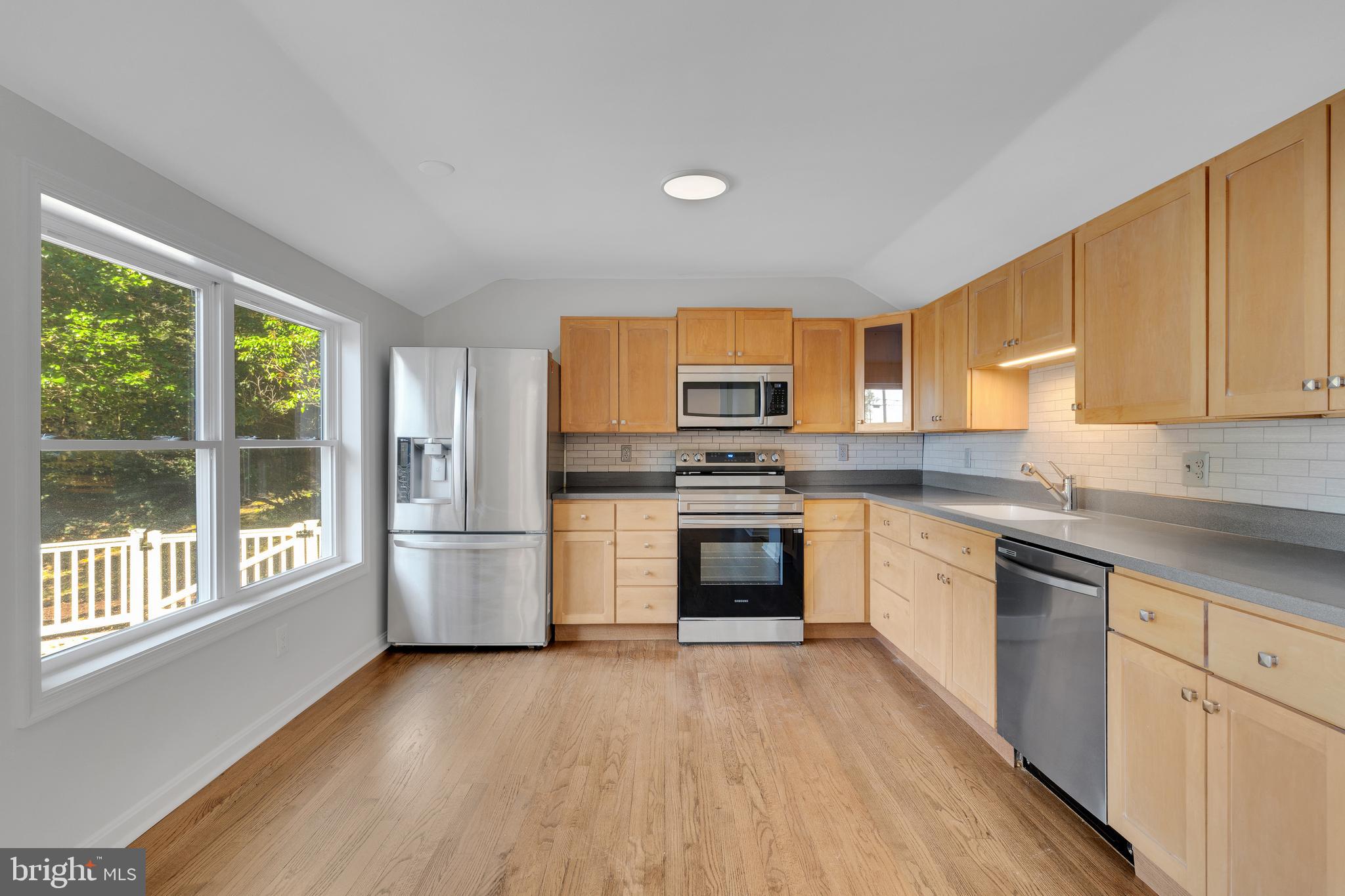 DRUM POINT - Residential