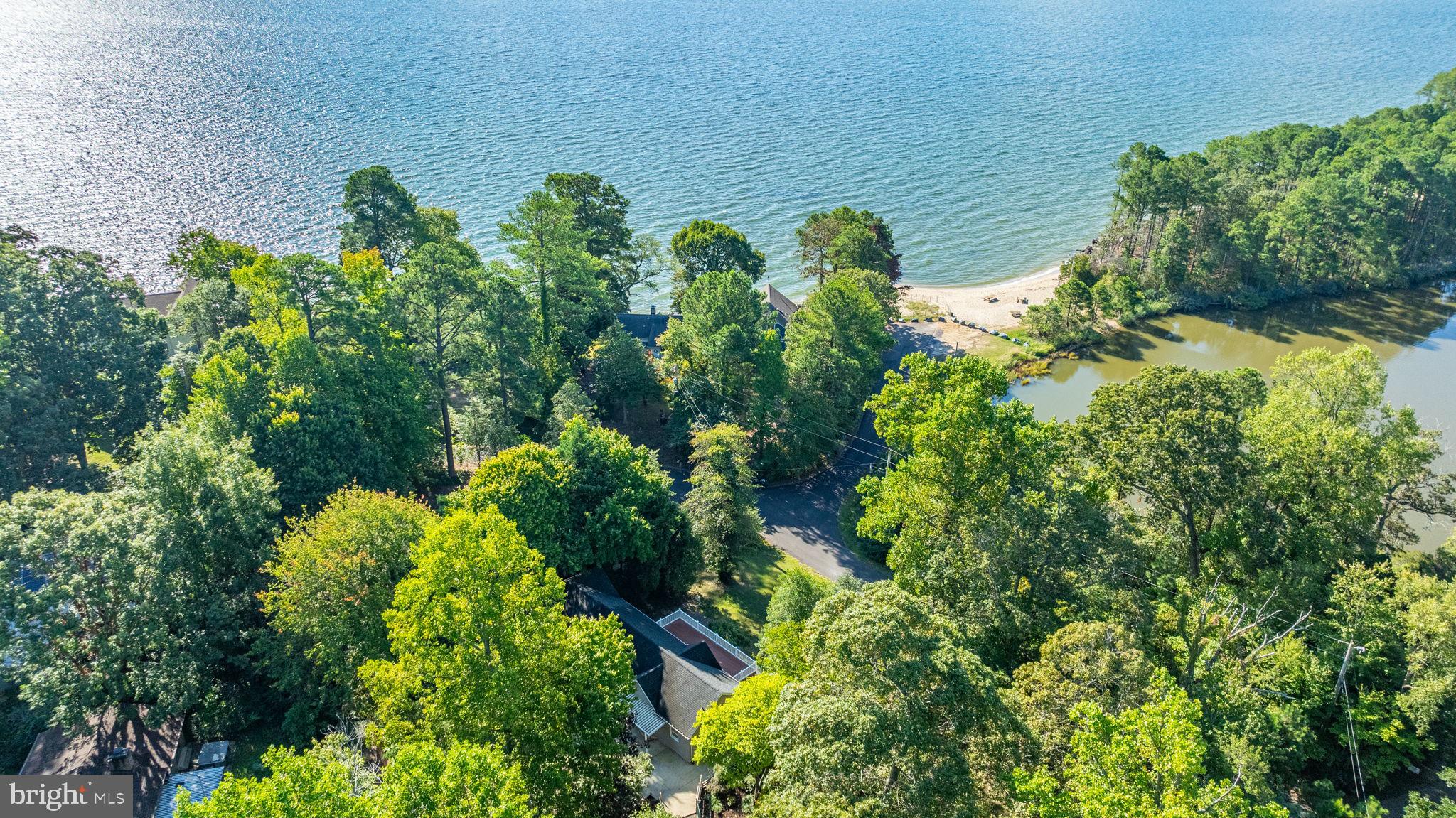 DRUM POINT - Residential