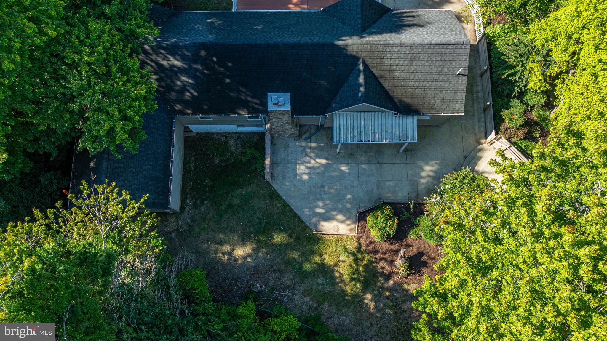 DRUM POINT - Residential