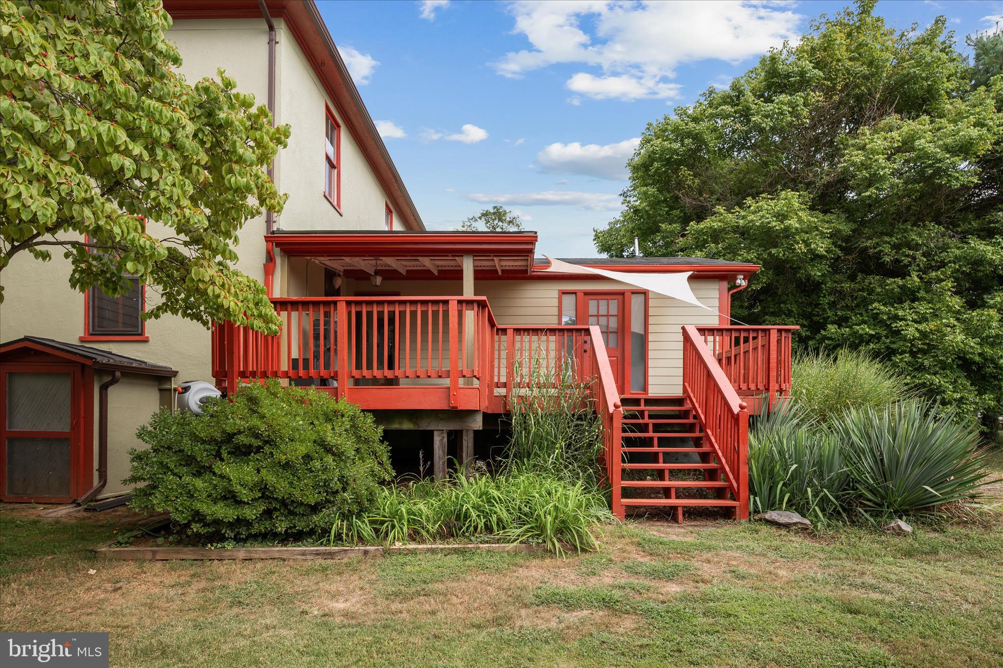 BERRYVILLE - Residential