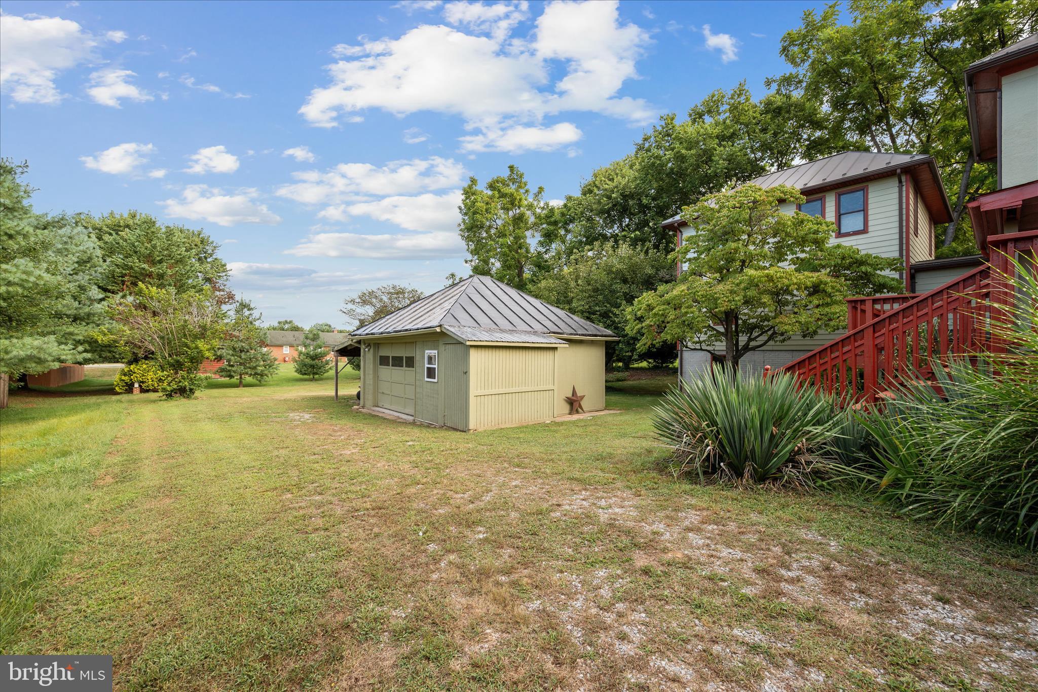 BERRYVILLE - Residential