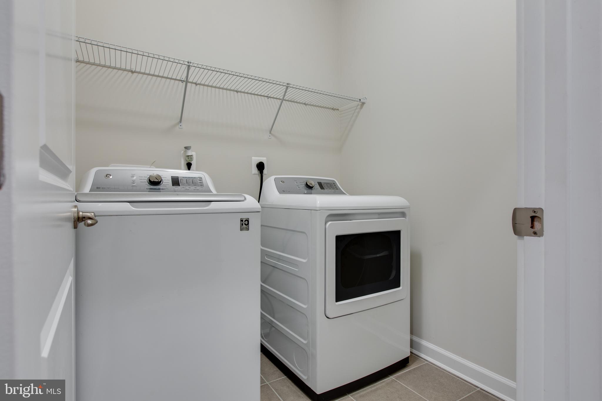 PARKSIDE - Residential Lease