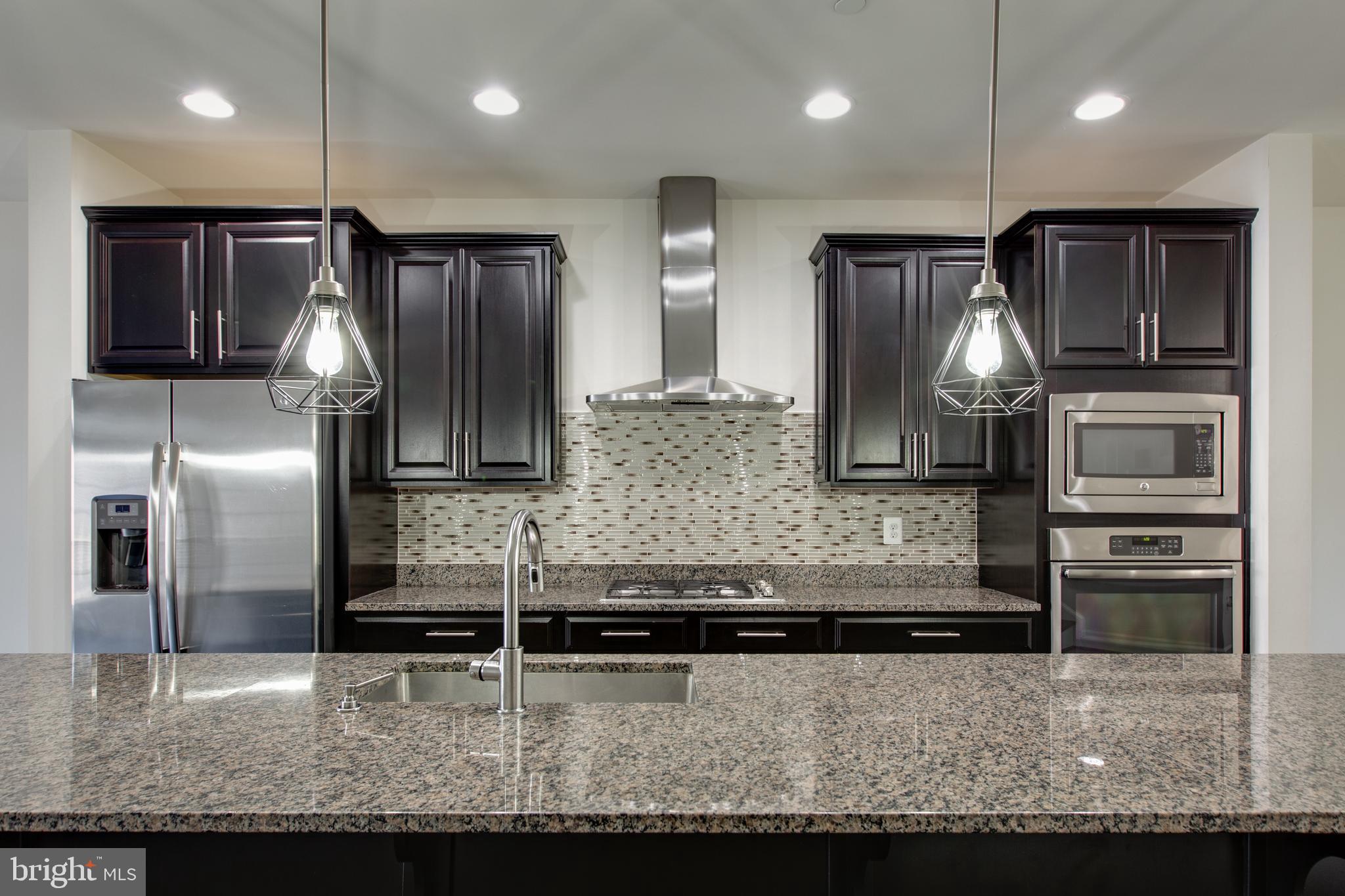 PARKSIDE - Residential Lease