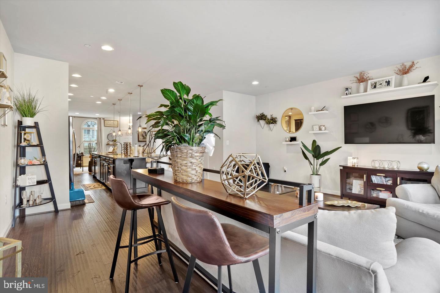 PARKSIDE - Residential Lease