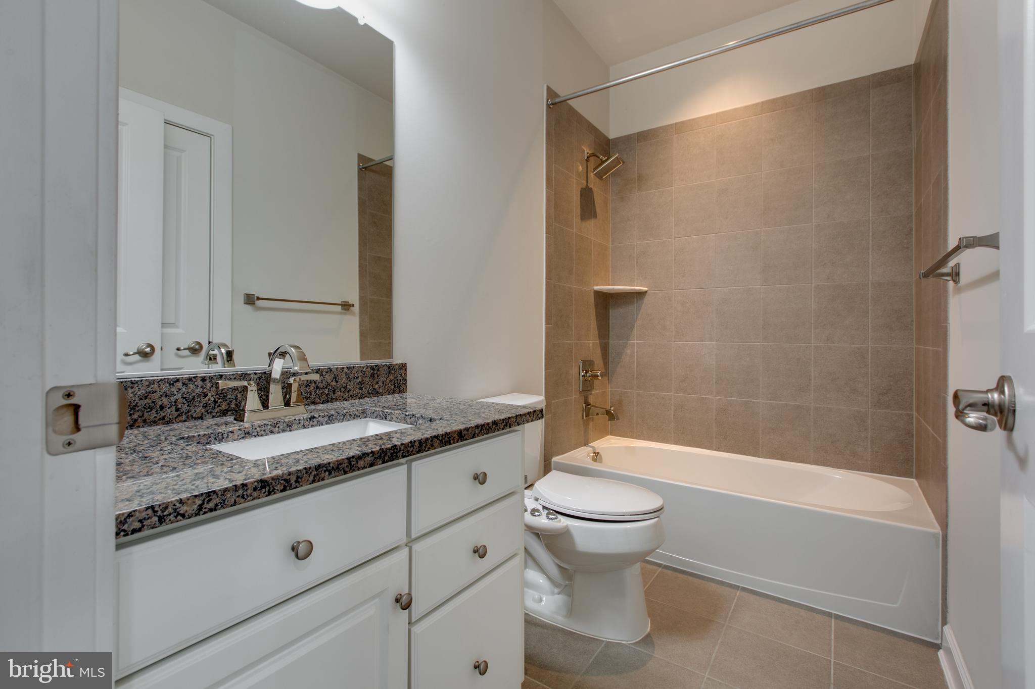 PARKSIDE - Residential Lease