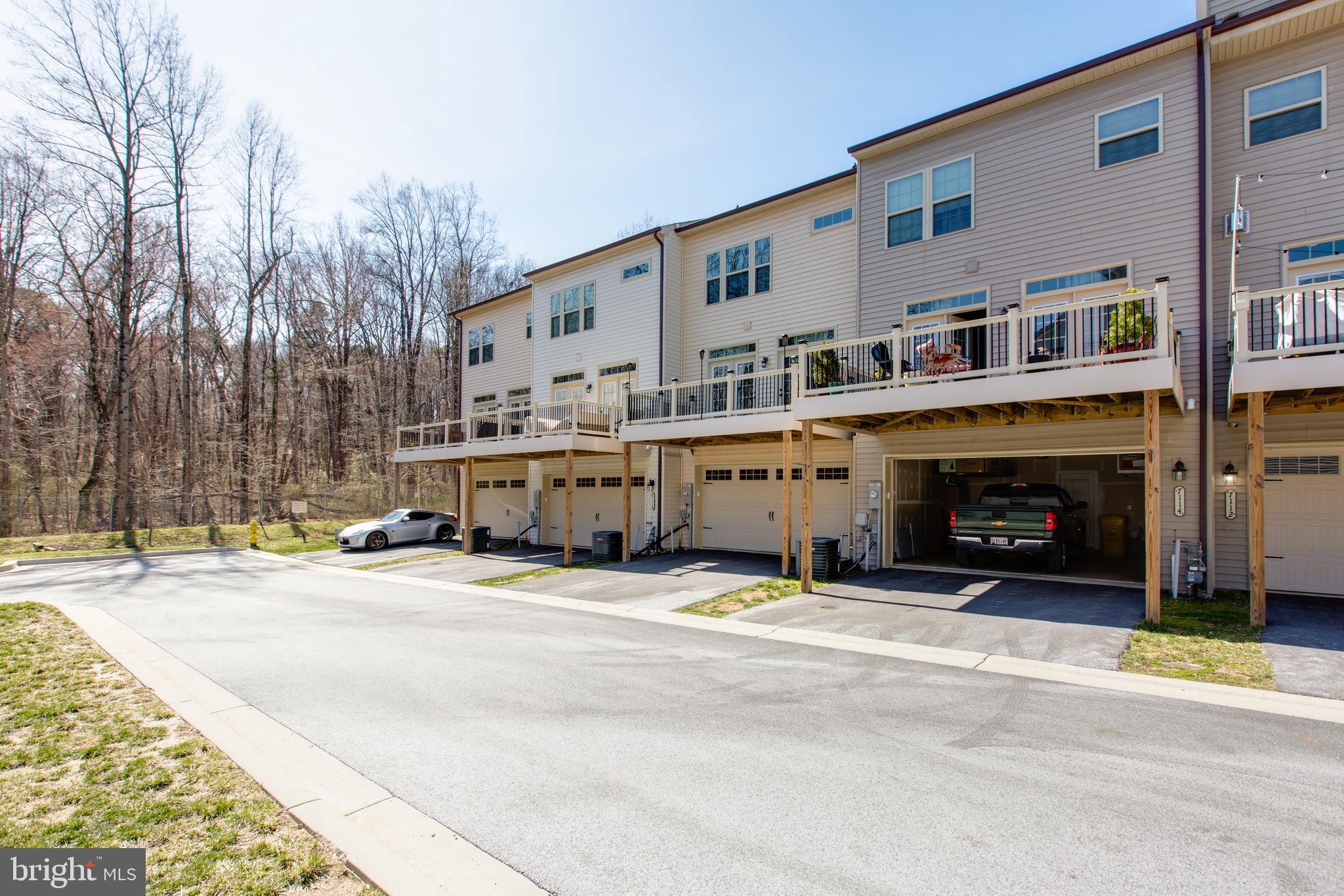 PARKSIDE - Residential Lease