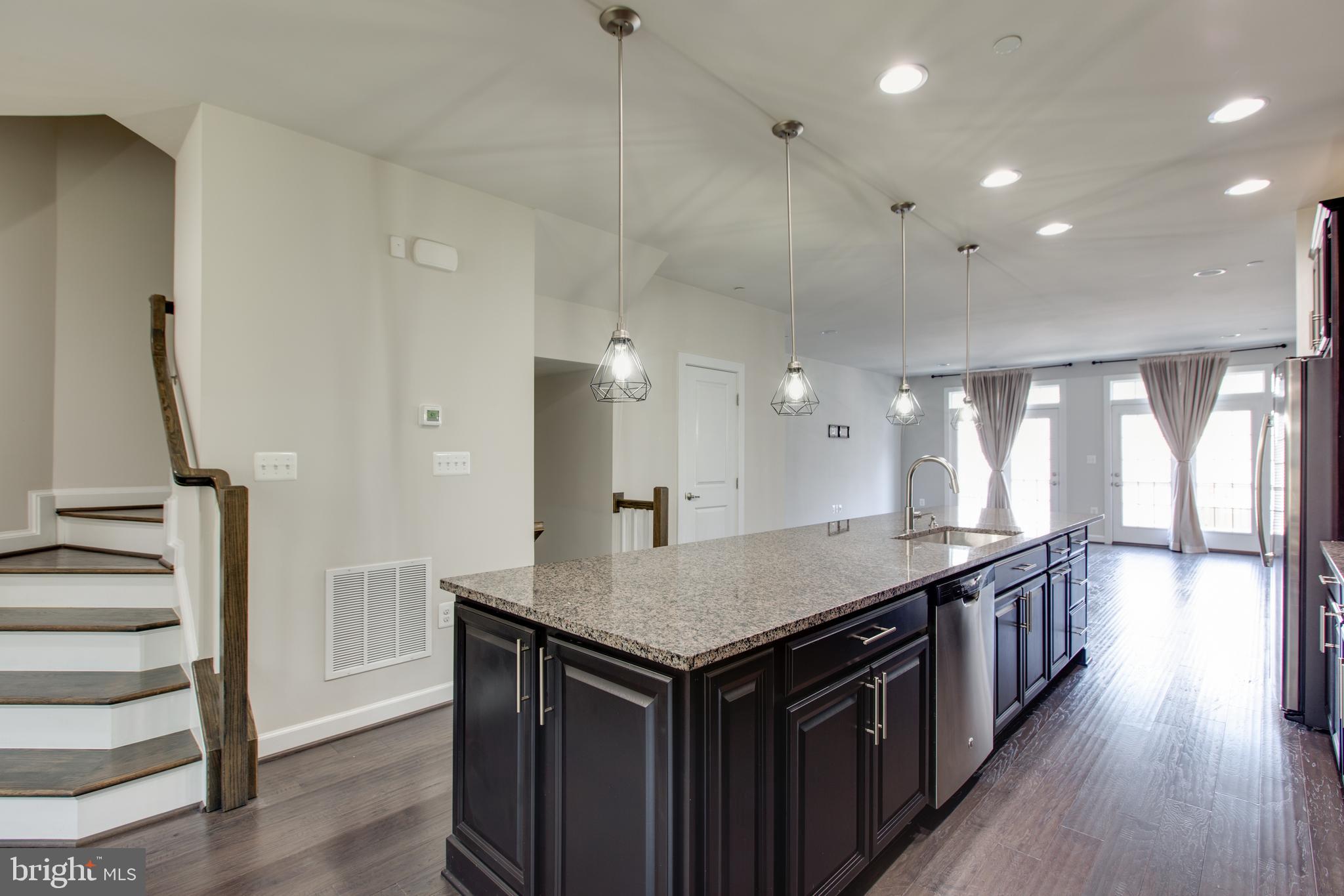 PARKSIDE - Residential Lease