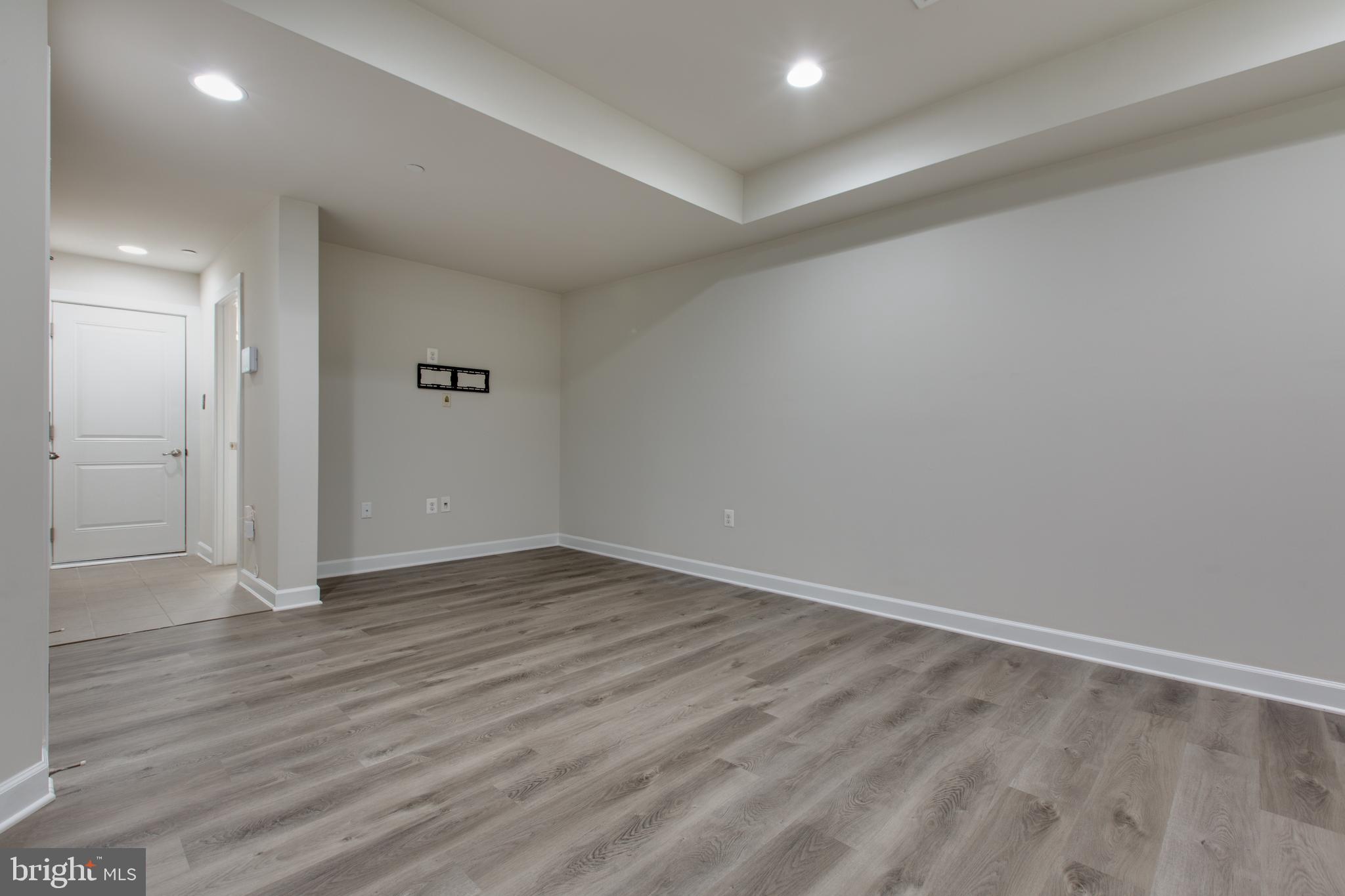 PARKSIDE - Residential Lease