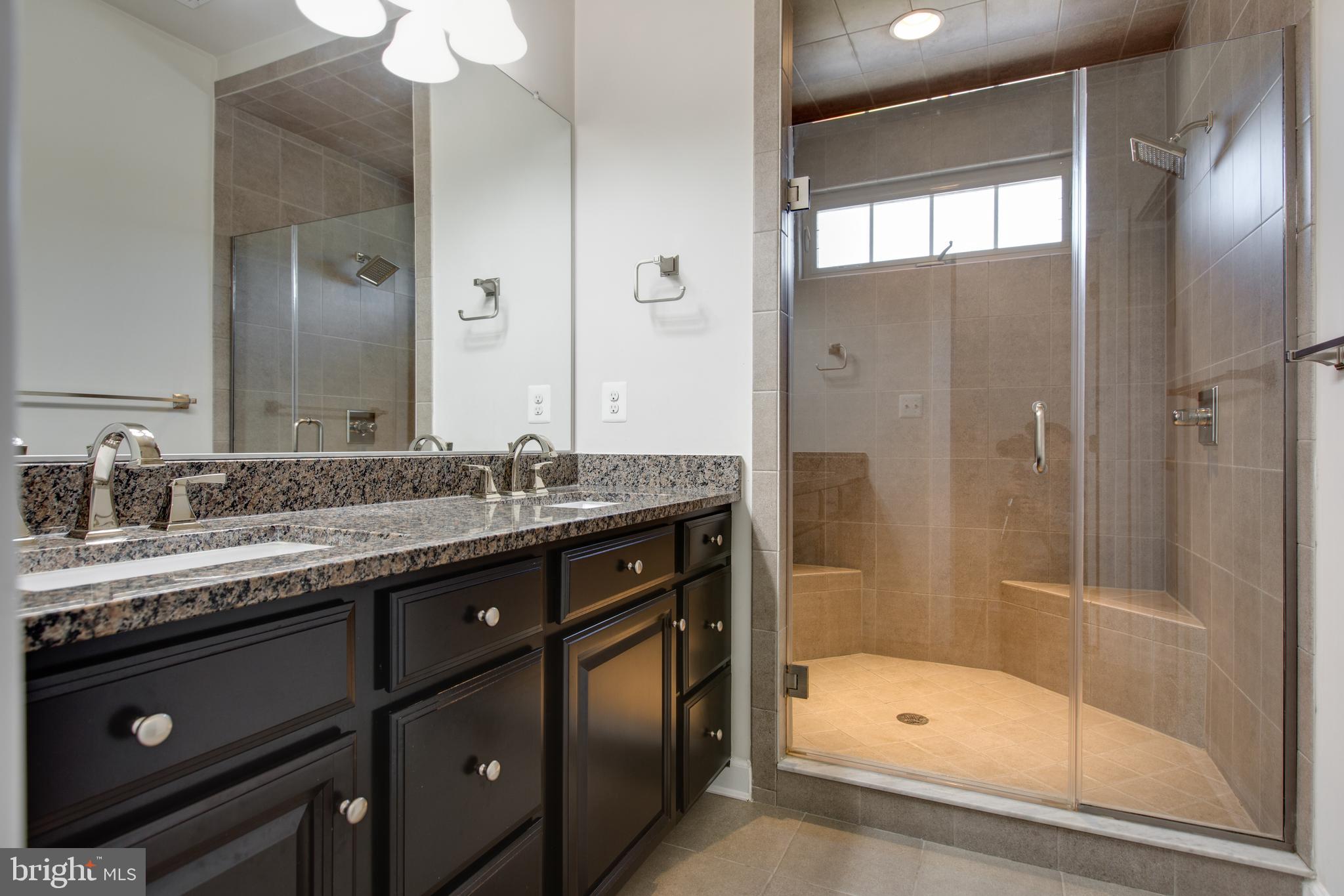 PARKSIDE - Residential Lease