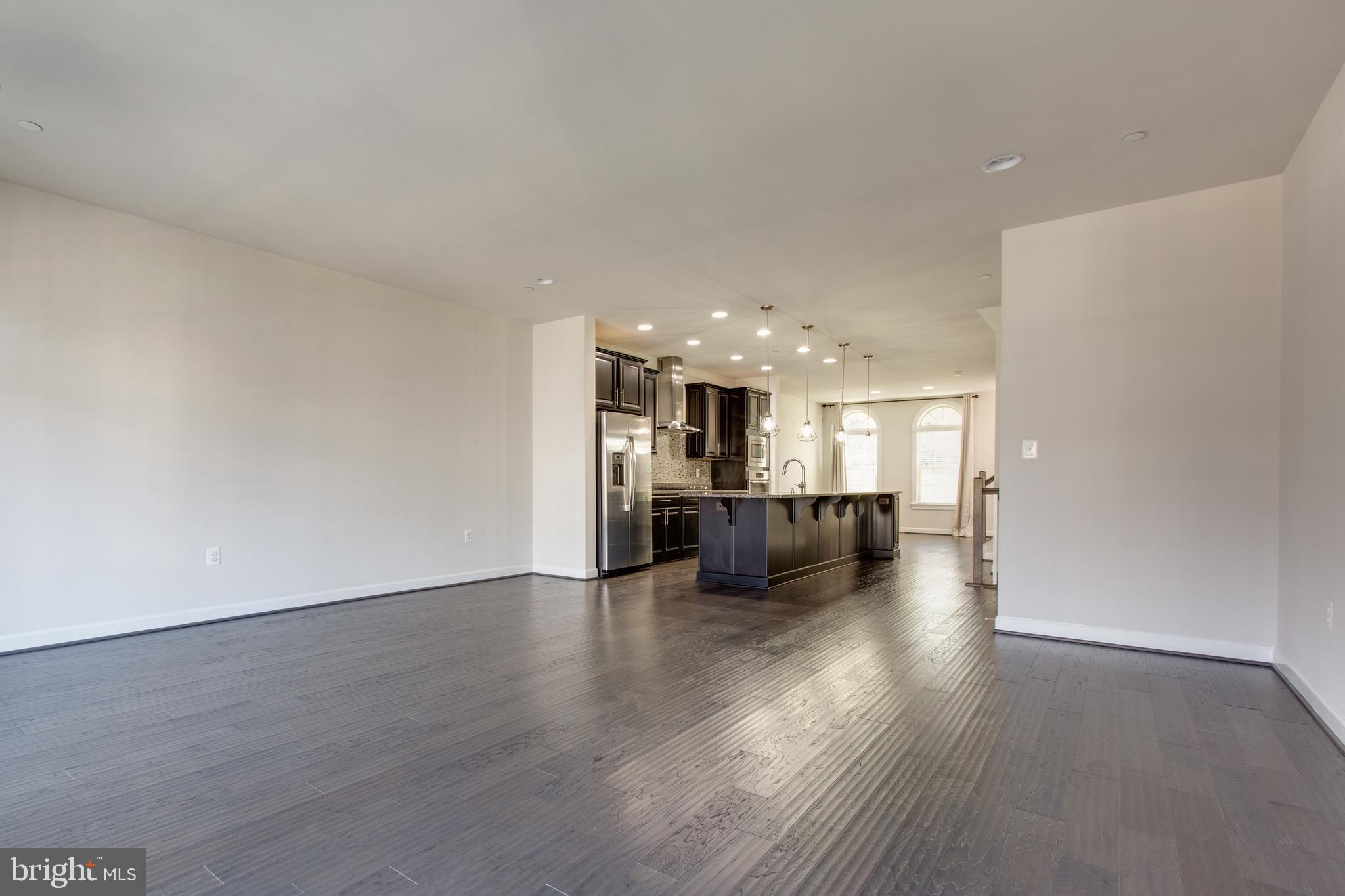 PARKSIDE - Residential Lease