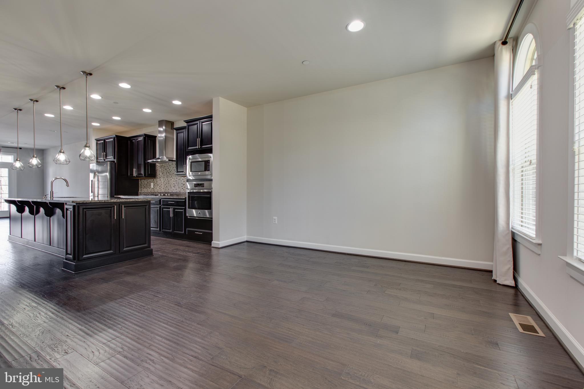 PARKSIDE - Residential Lease