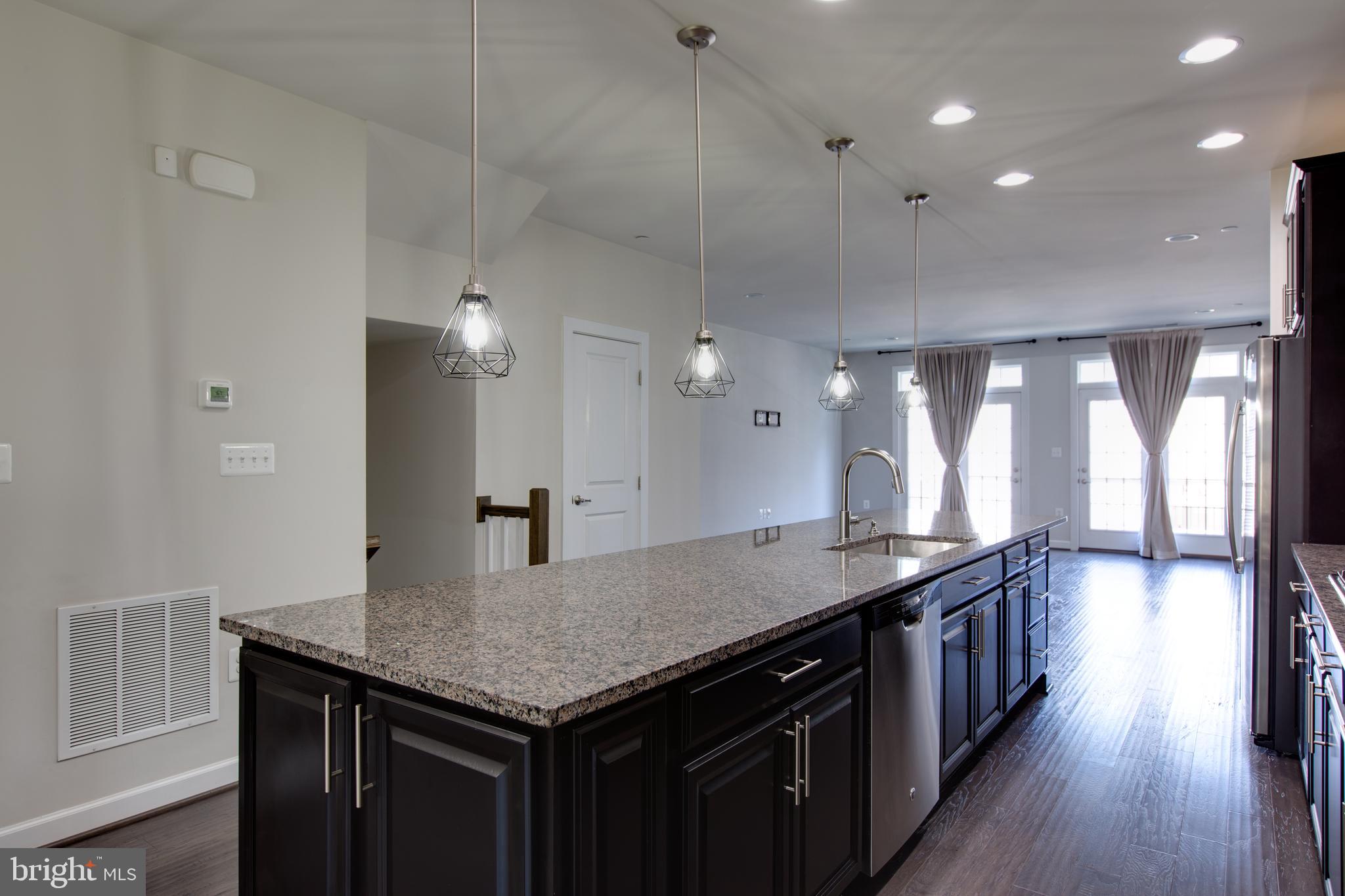 PARKSIDE - Residential Lease