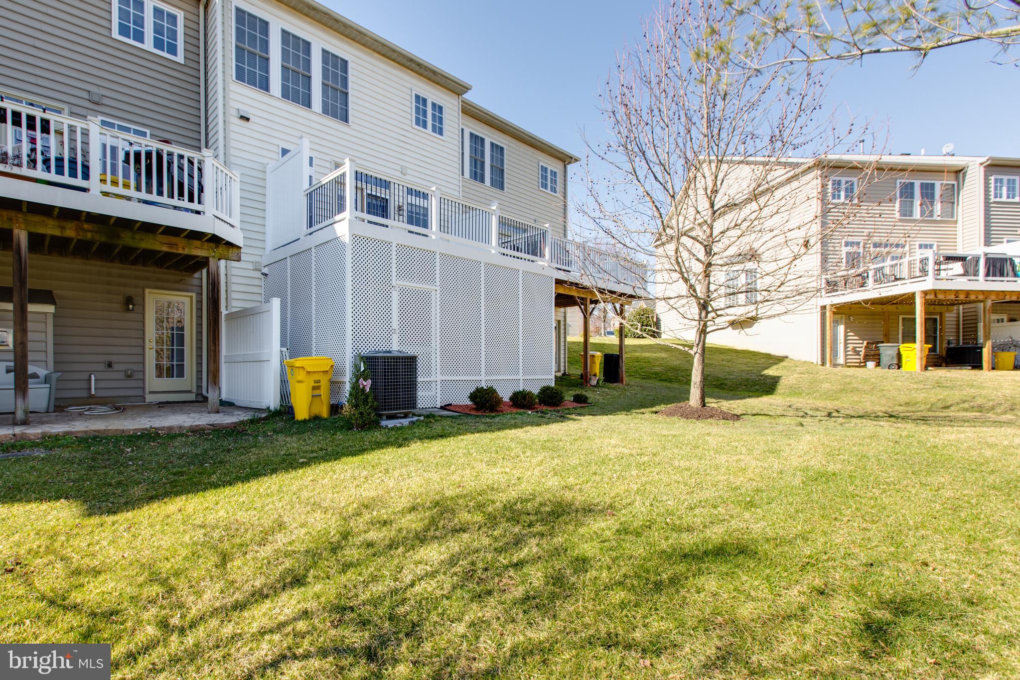 PARKSIDE - Residential Lease