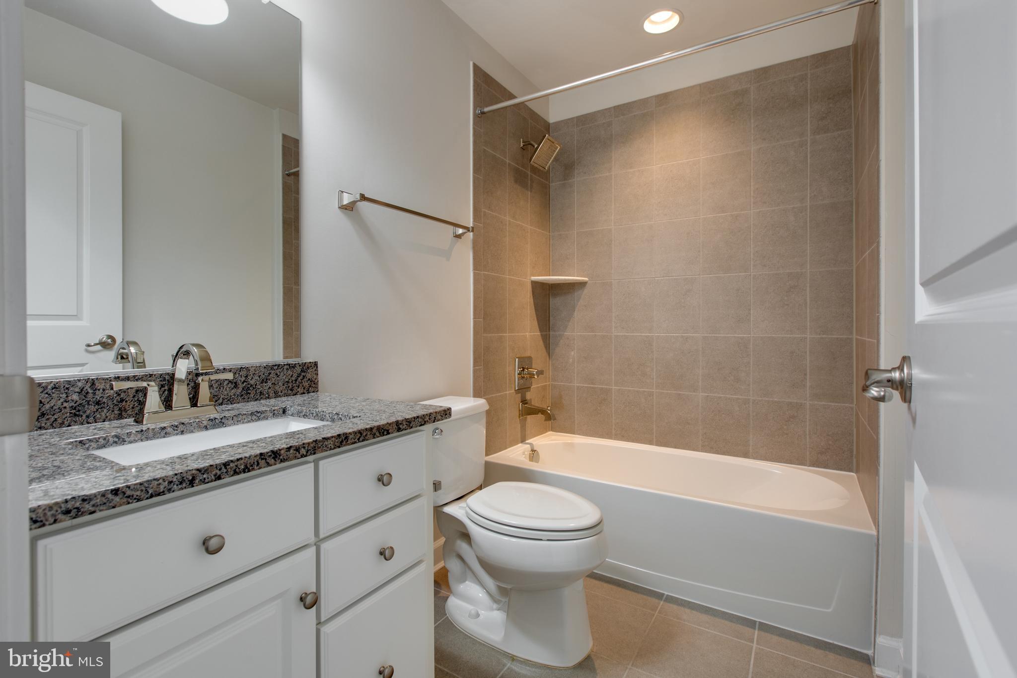 PARKSIDE - Residential Lease