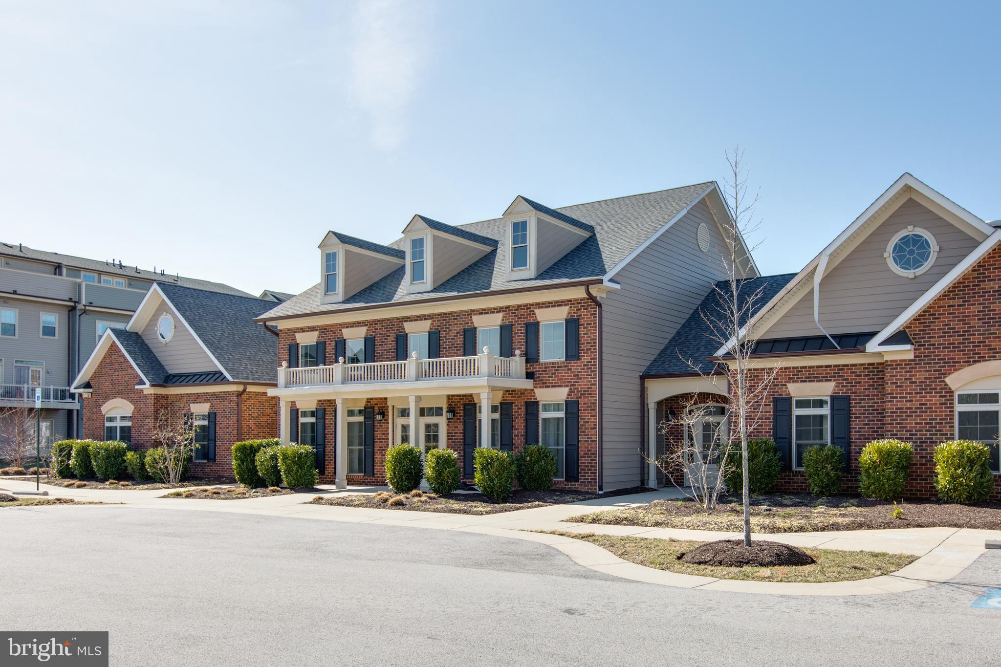 PARKSIDE - Residential Lease