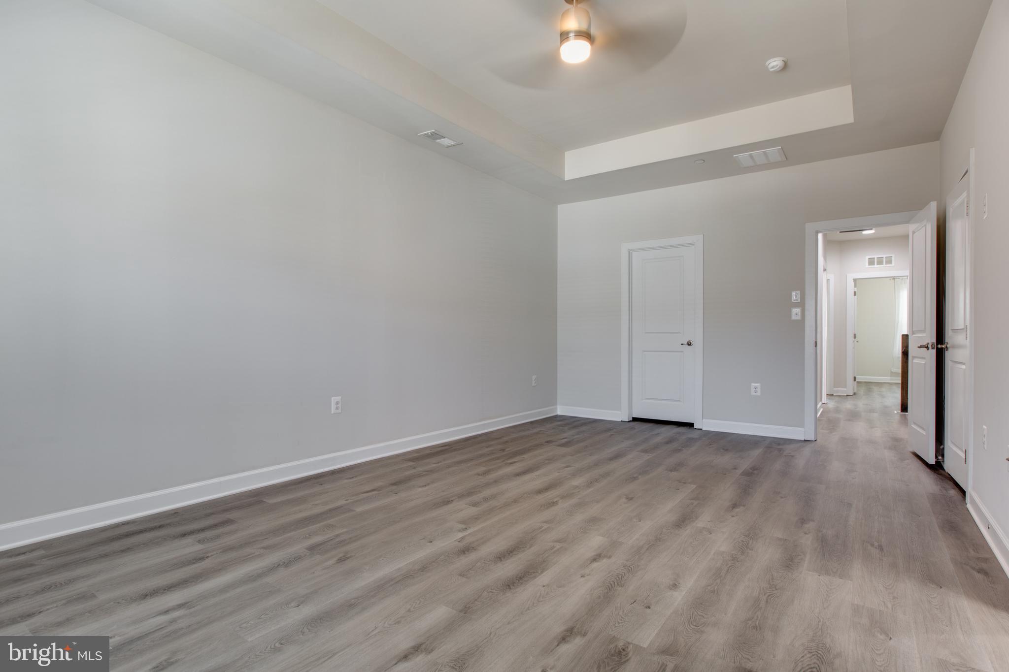 PARKSIDE - Residential Lease