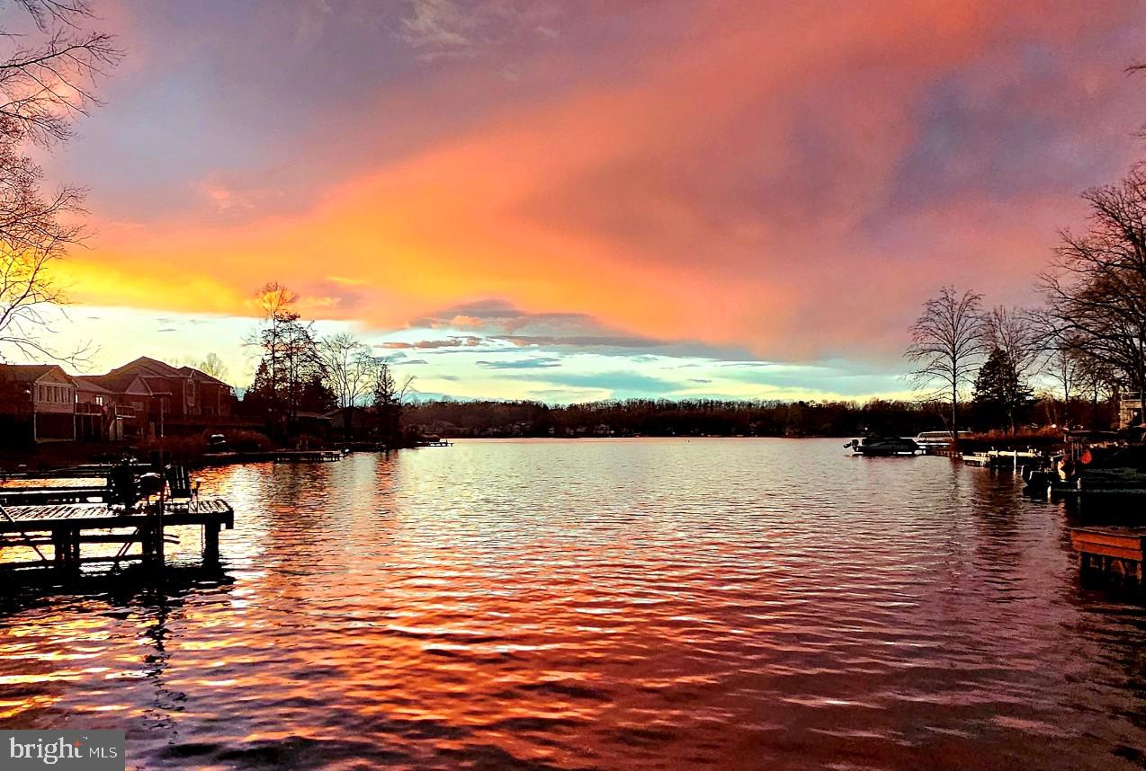 LAKE OF THE WOODS - Residential