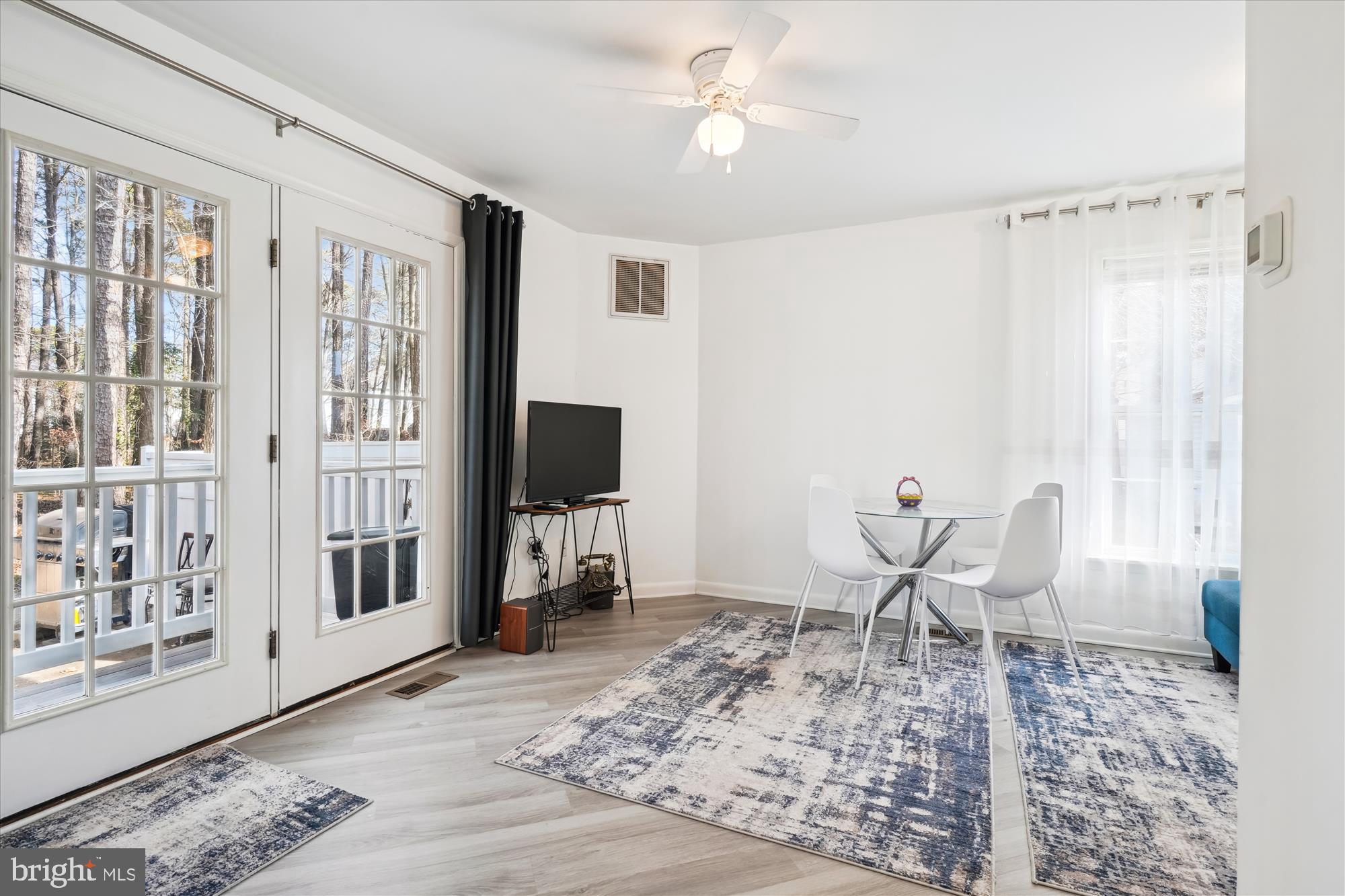 TALL TIMBERS - Residential