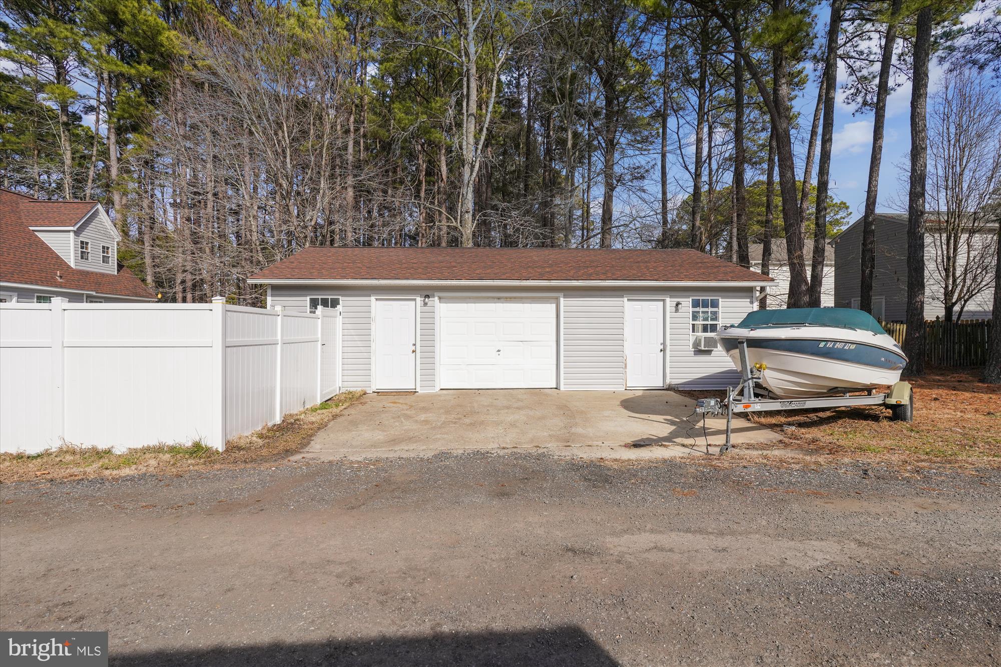 TALL TIMBERS - Residential