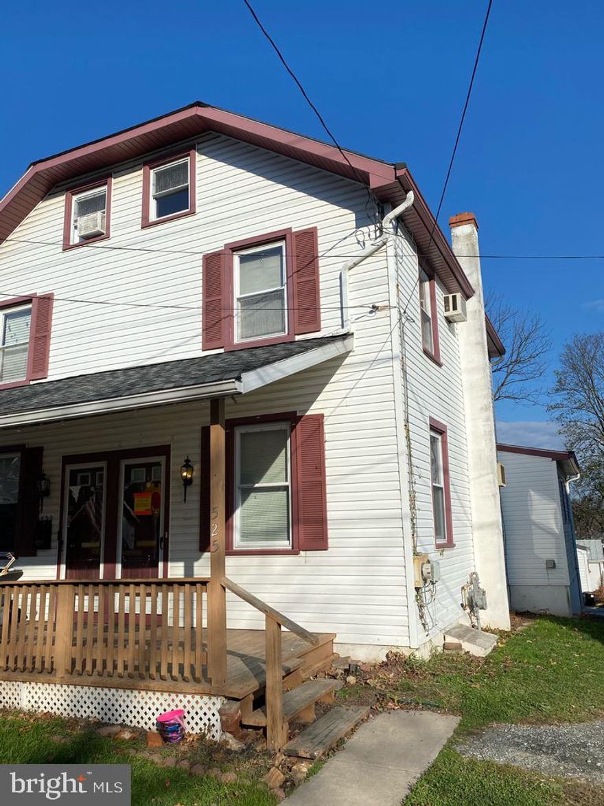 For Rent is a 3 bedroom 2 full bath split home in Oxford Boro. Home was freshly painted and new carpet. Tenant pays all utilities. No Smoking No Pets. Comes with a shed for storage and a large shared back deck. Laundry is on the first floor. Tenant mows and maintains the yard and provides snow removal. $50 nonrefundable application fee required per applicant and if selected $50 admin fee. No Smoking No Pets 615 Min. Credit Score