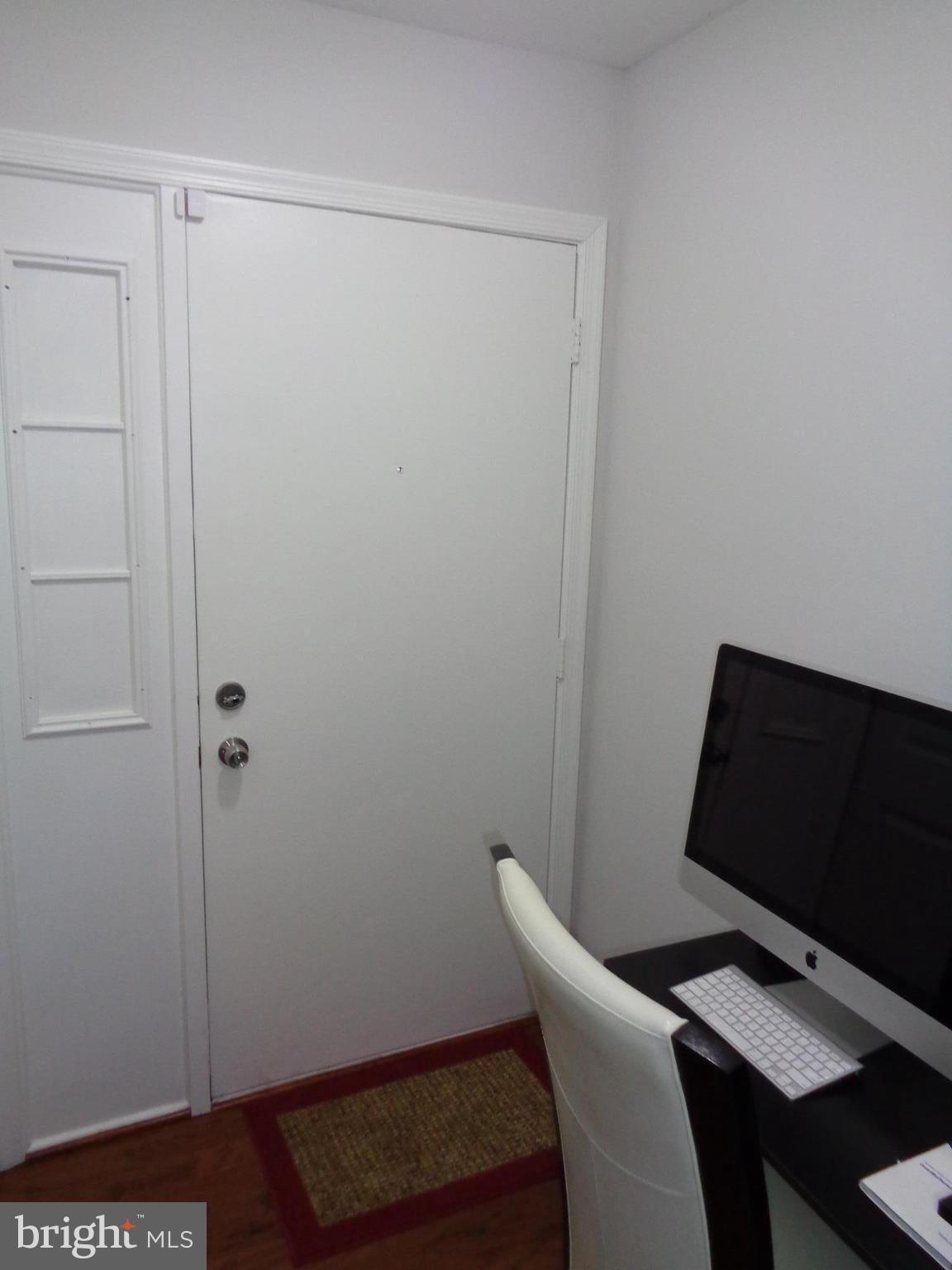 ST CHARLES SUB - HUNTINGTON - Residential Lease